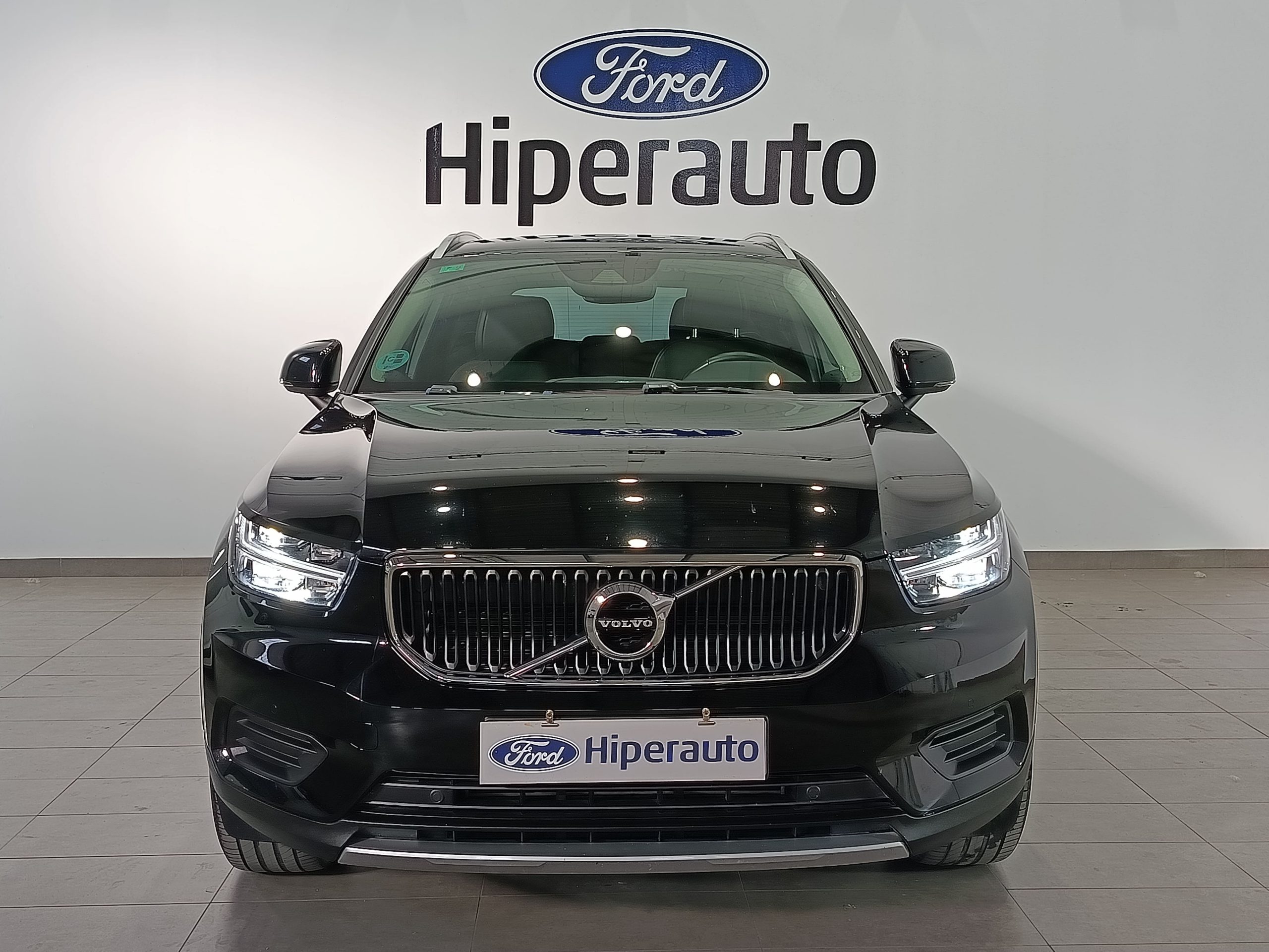 VOLVO XC40 D3 MOMENTUM 150CV - Imagen 3