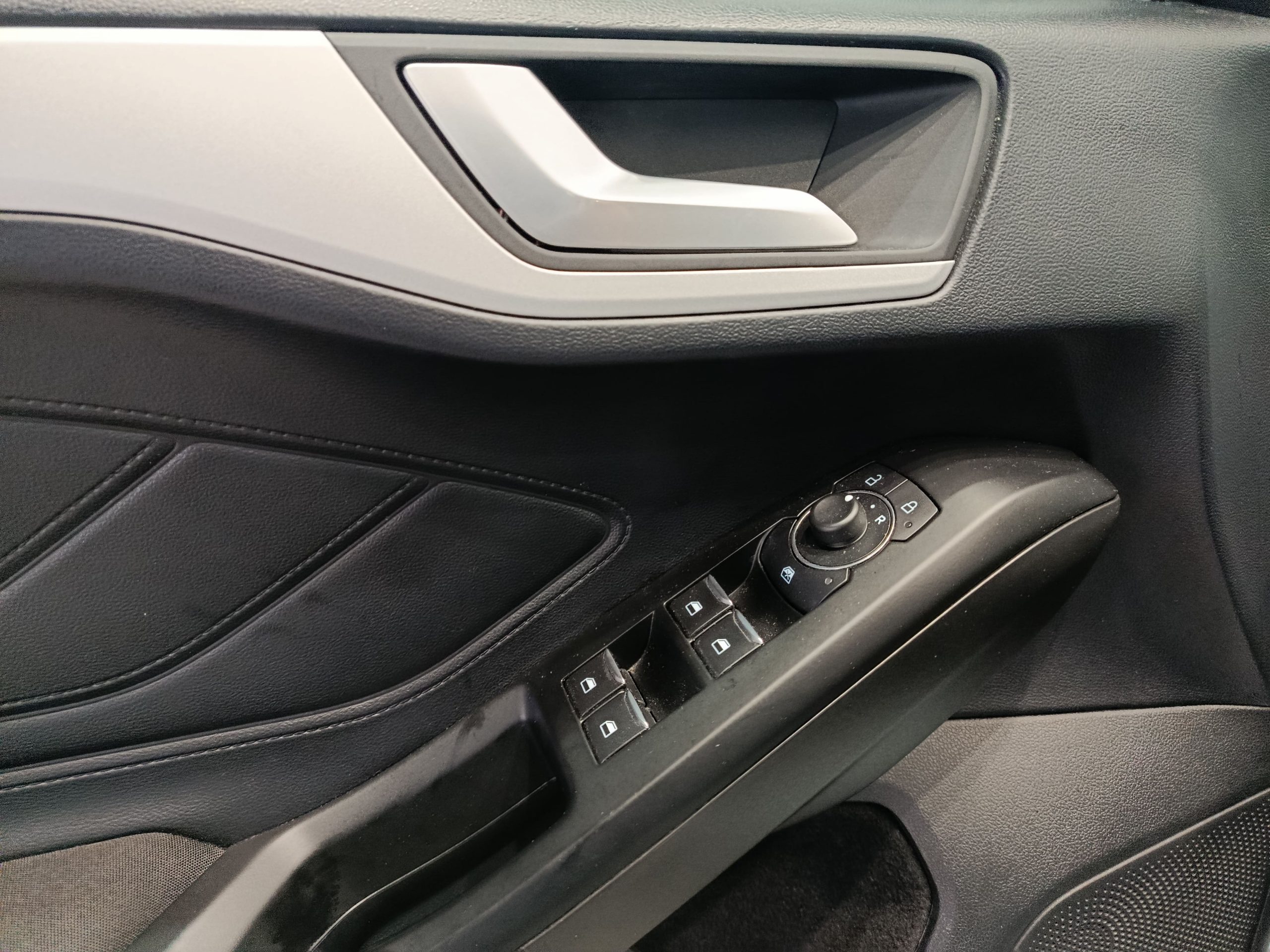 FORD FOCUS SB 1.5Ecoblue 120cv TREND+ - Imagen 20