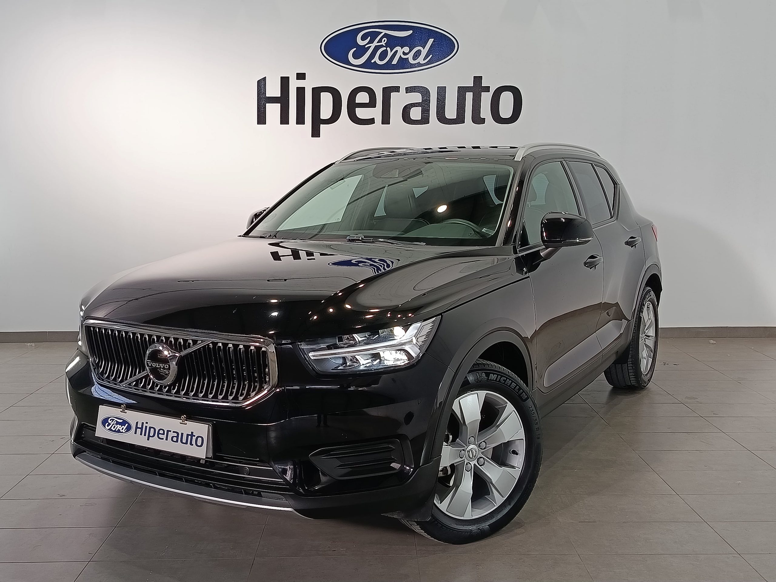 VOLVO XC40 D3 MOMENTUM 150CV - Imagen 4