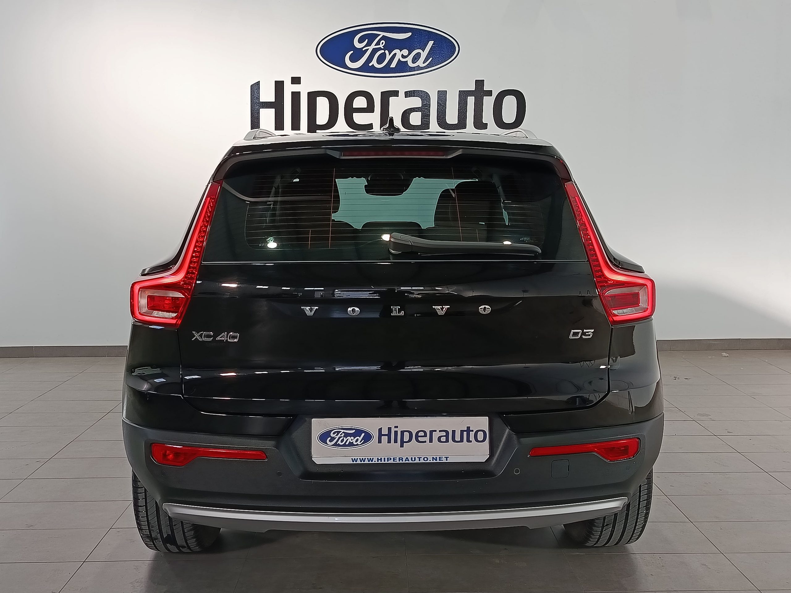 VOLVO XC40 D3 MOMENTUM 150CV - Imagen 6