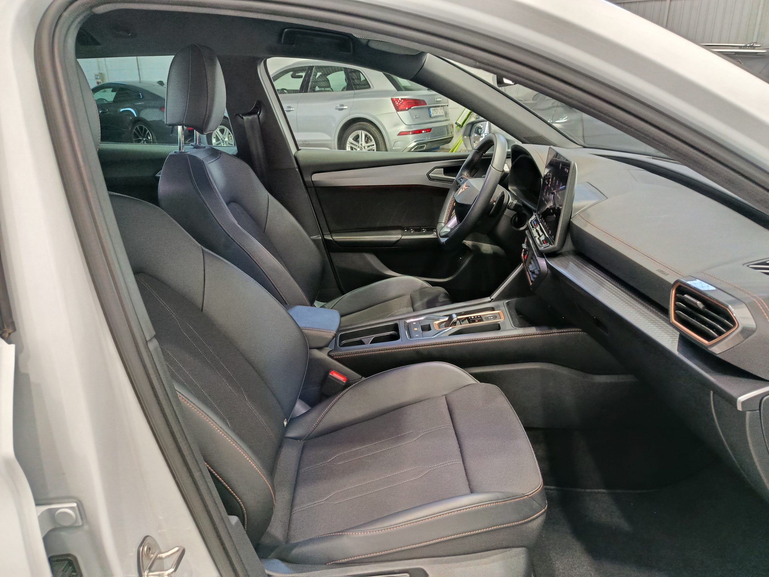 CUPRA LEON ST 1.5TSi DSG 150CV - Imagen 13