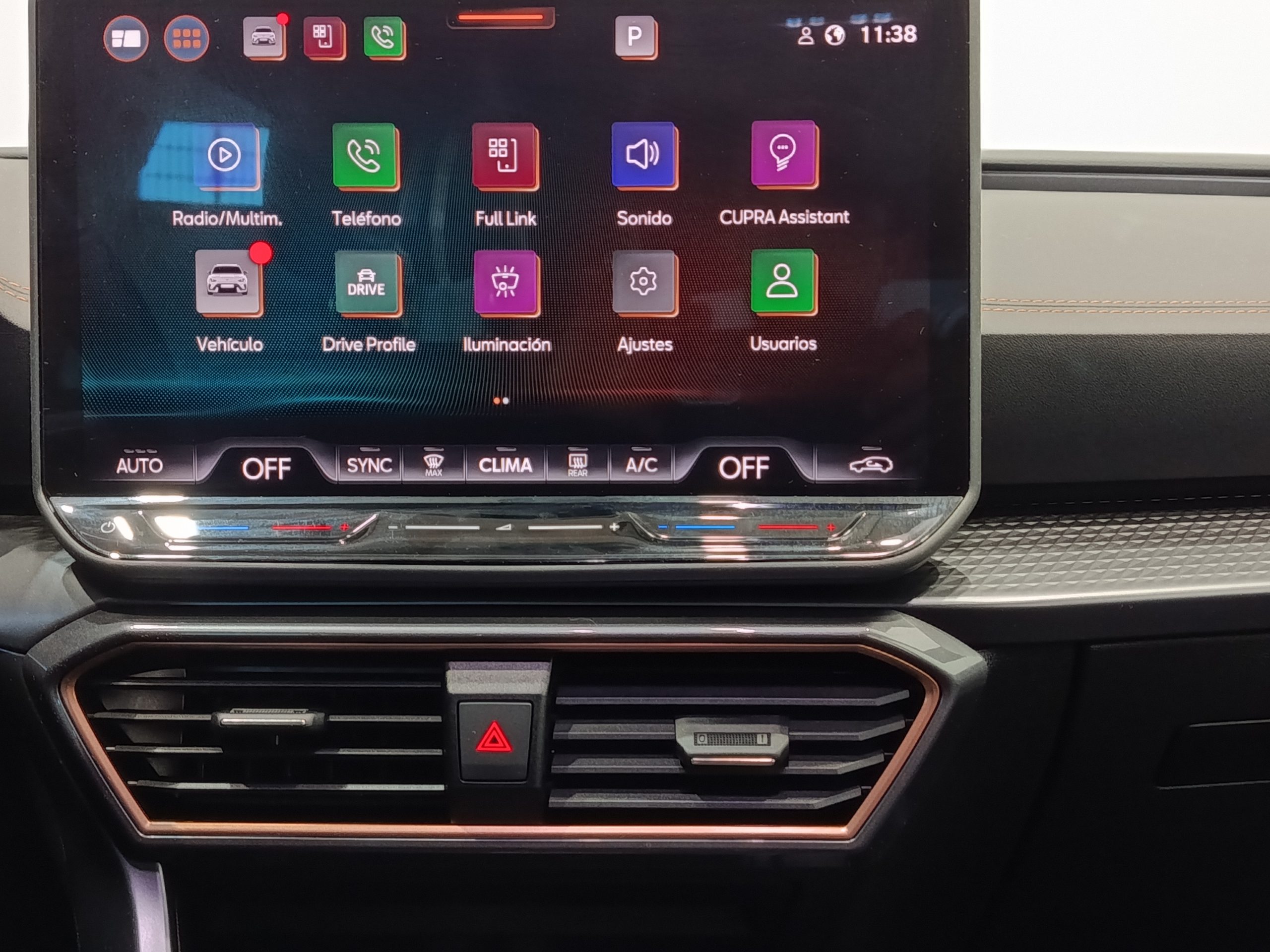 CUPRA LEON ST 1.5TSi DSG 150CV - Imagen 16