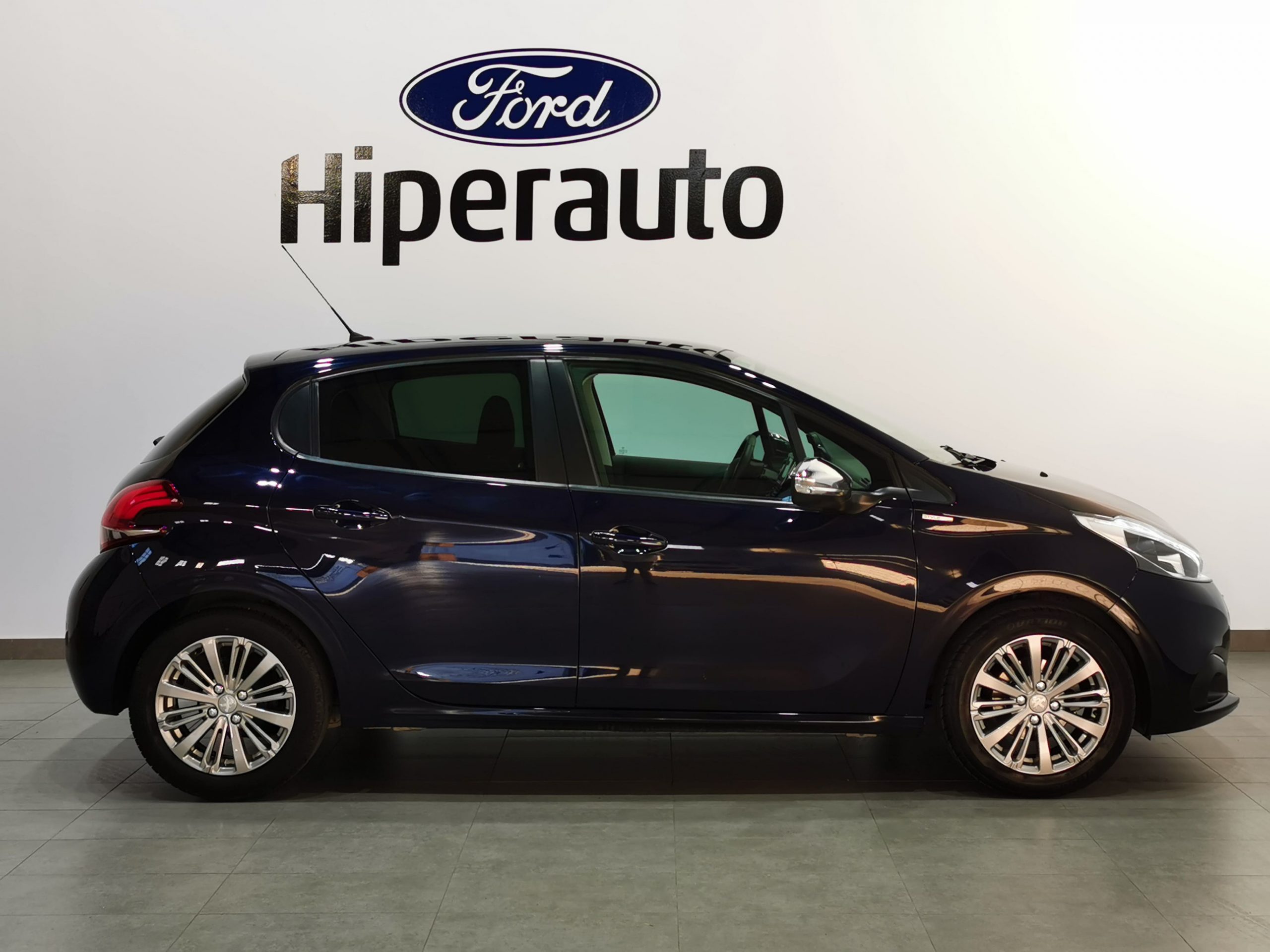 PEUGEOT 208 1.2 STYLE 82CV - Imagen 19