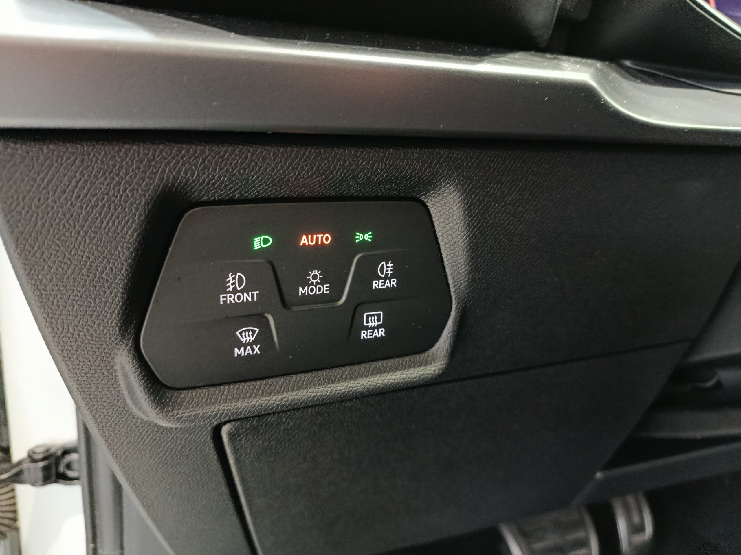 CUPRA LEON ST 1.5TSi DSG 150CV - Imagen 23