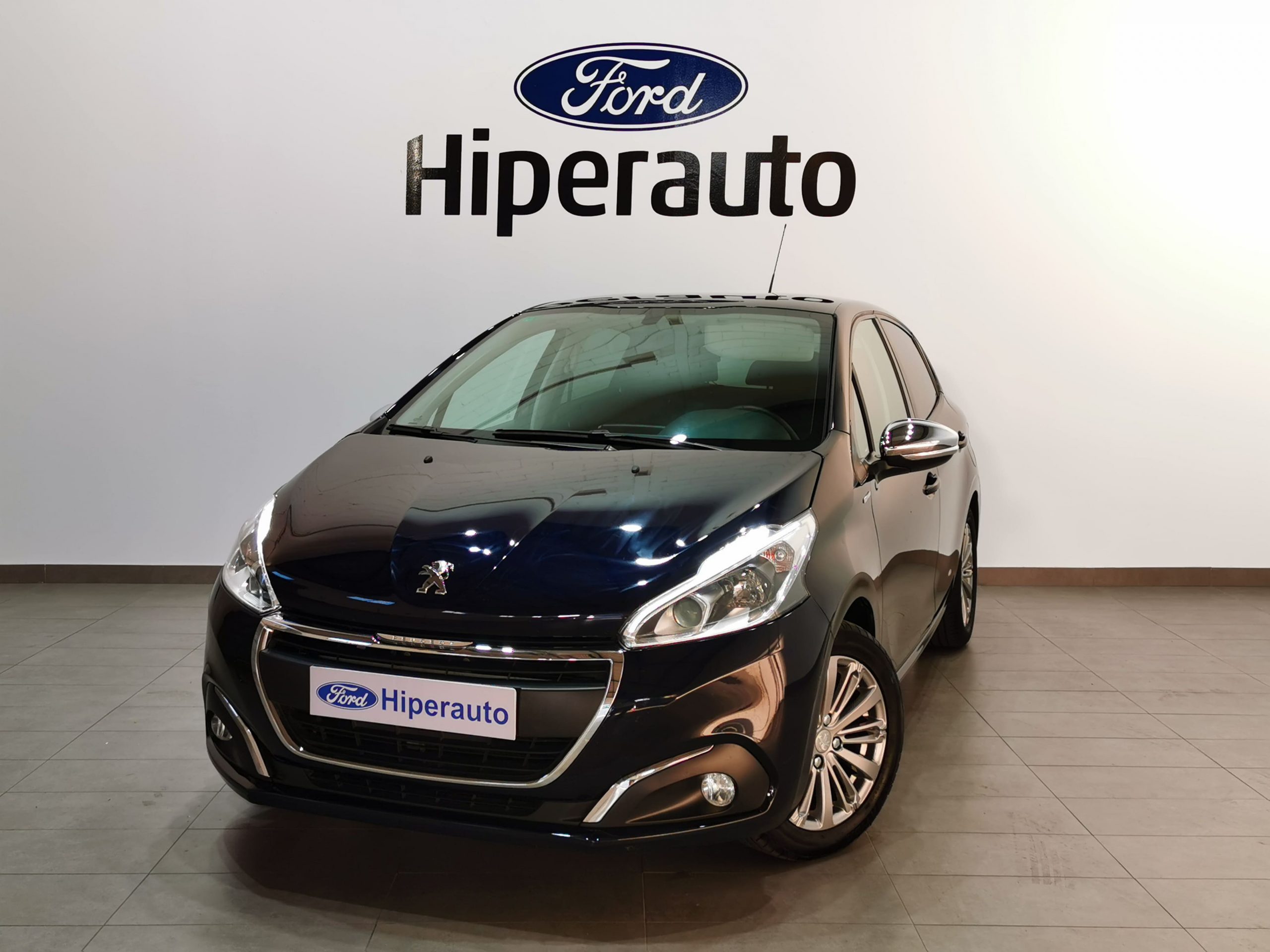PEUGEOT 208 1.2 STYLE 82CV - Imagen 4