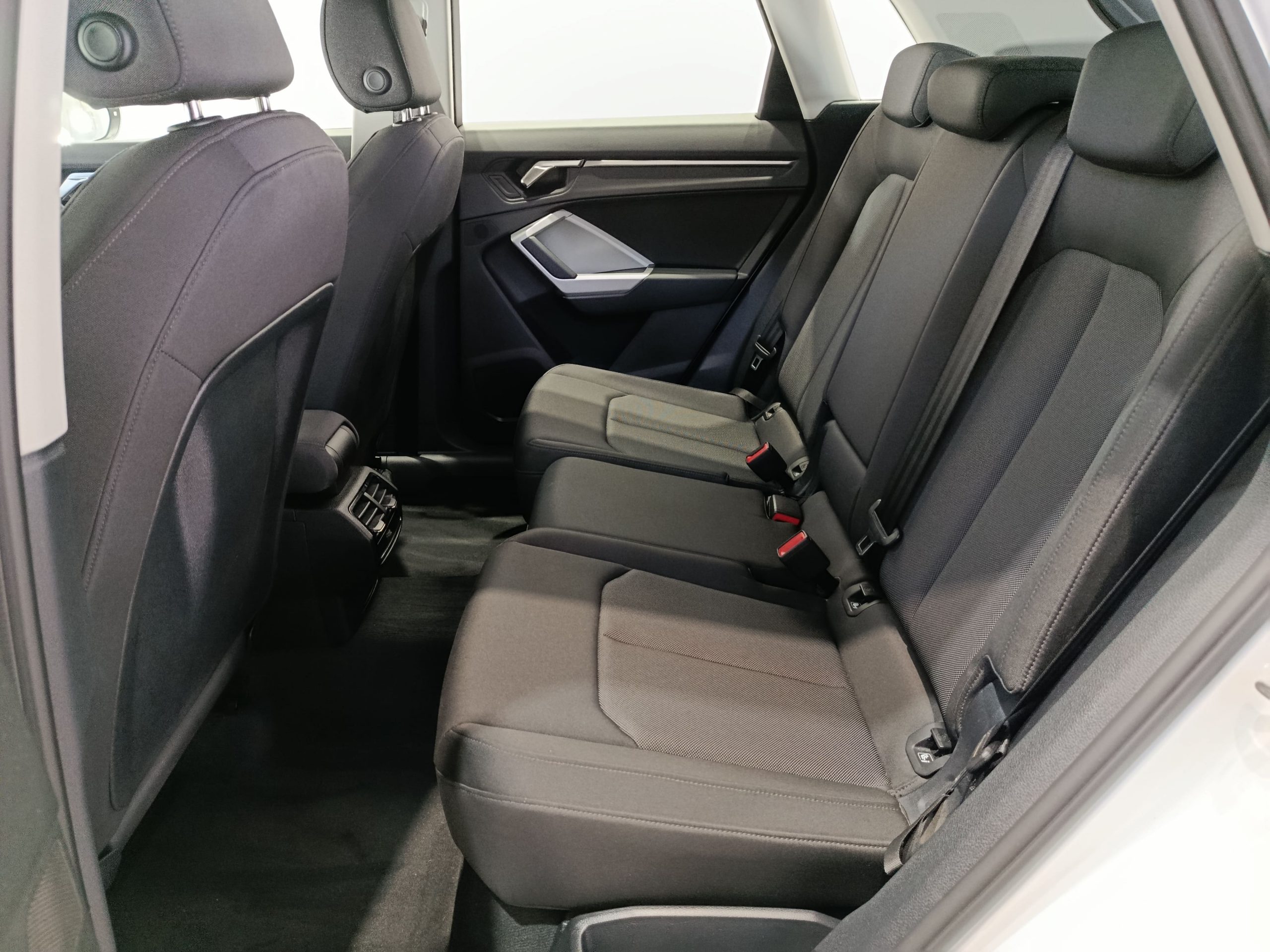AUDI Q3 ADVANCED 35 TDI 150CV S-TRONIC S&S 4X2 - Imagen 10
