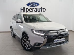 MITSUBISHI OUTLANDER 2.2d 4X4 AUTO MOTION 7 PLAZAS 150CV