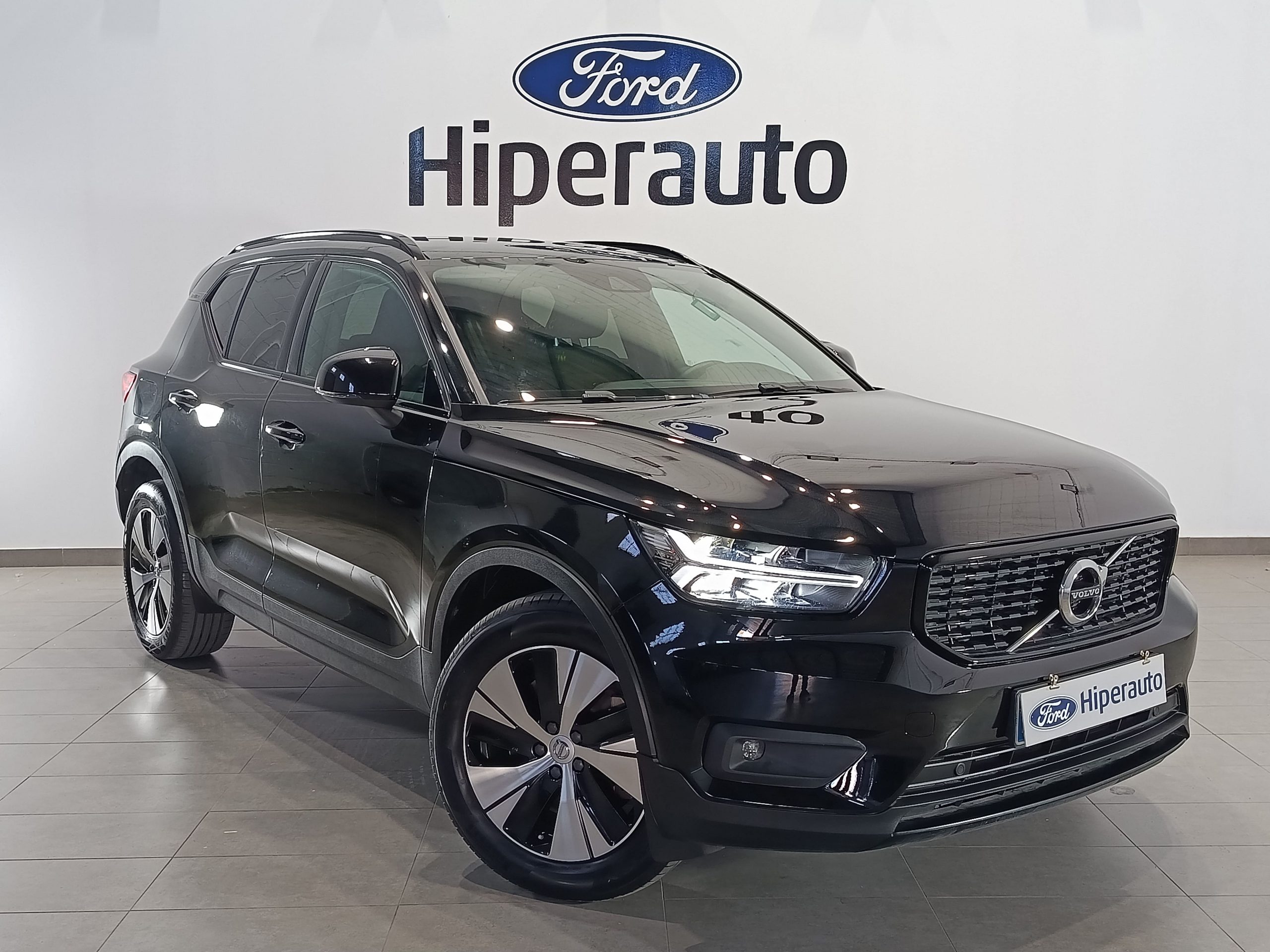 VOLVO XC40 R-DESING 1.5 T4 TWIN RECHARGE 211CV AUTO