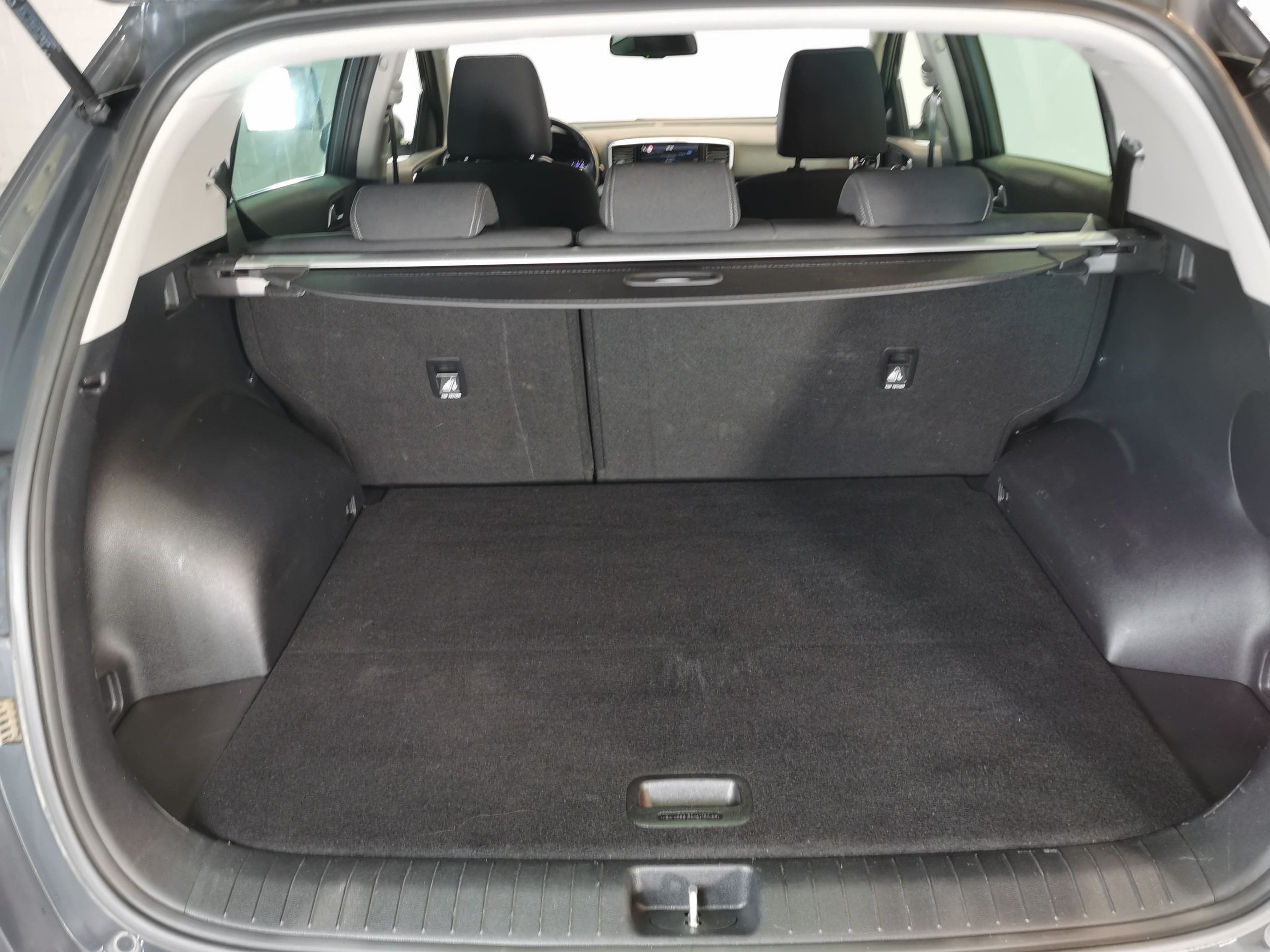 KIA SPORTAGE 1.6MHEV 136CV DRIVE S&S 4X2 MT6 - Imagen 11