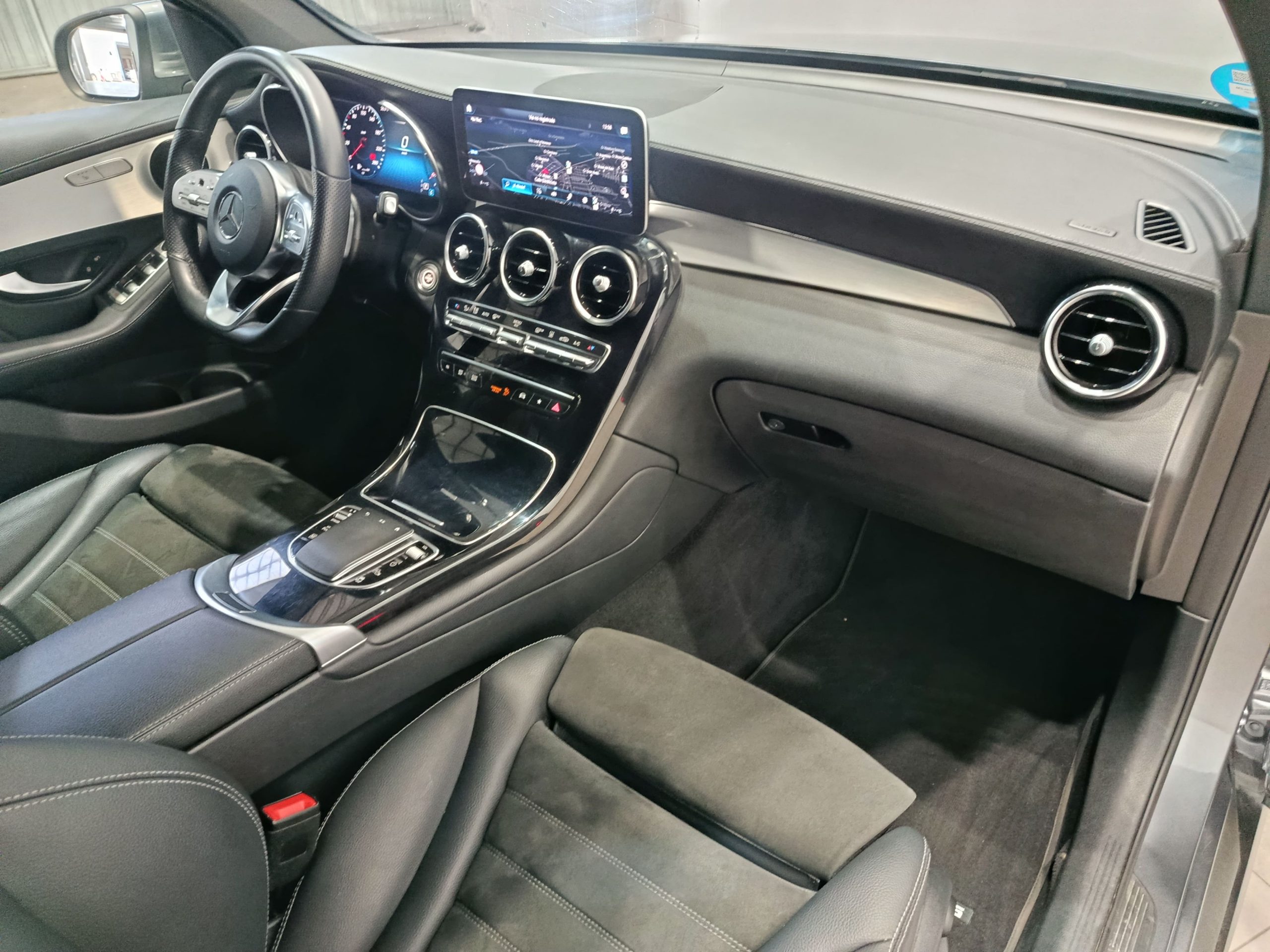 MERCEDES GLC 300DE AMG-LINE 4-MATIC 306CV 9G-DCT - Imagen 15