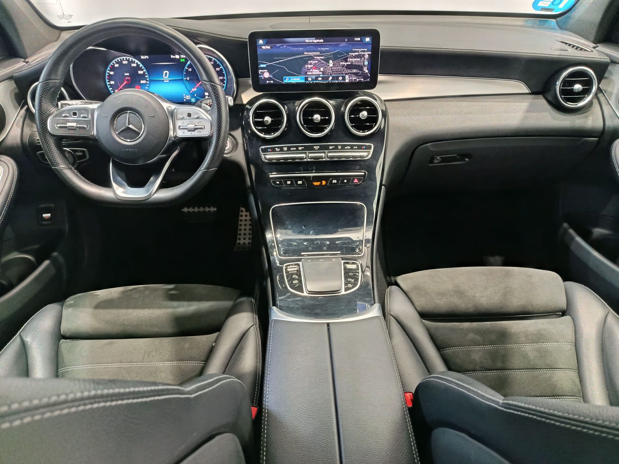 MERCEDES GLC 300DE AMG-LINE 4-MATIC 306CV 9G-DCT - Imagen 16