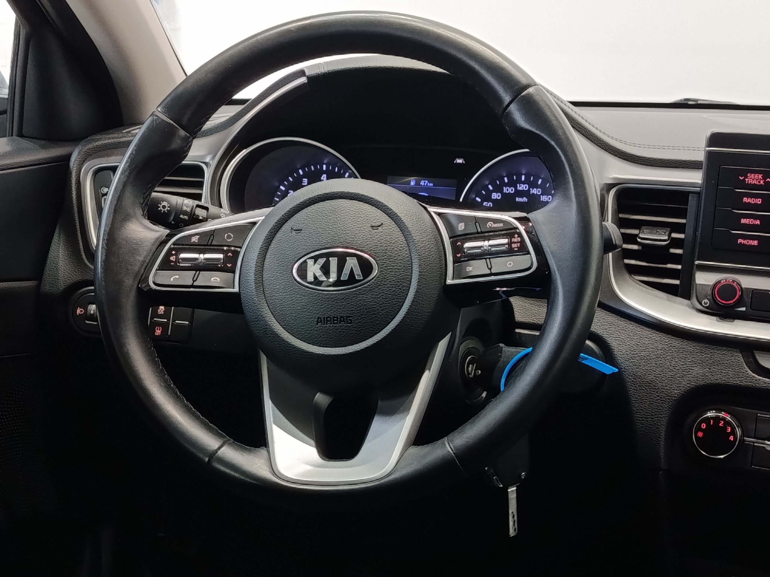 KIA CEED 1.0T-GDI 100CV CONCPT ECO-DYNAMICS S&S MT6 - Imagen 16