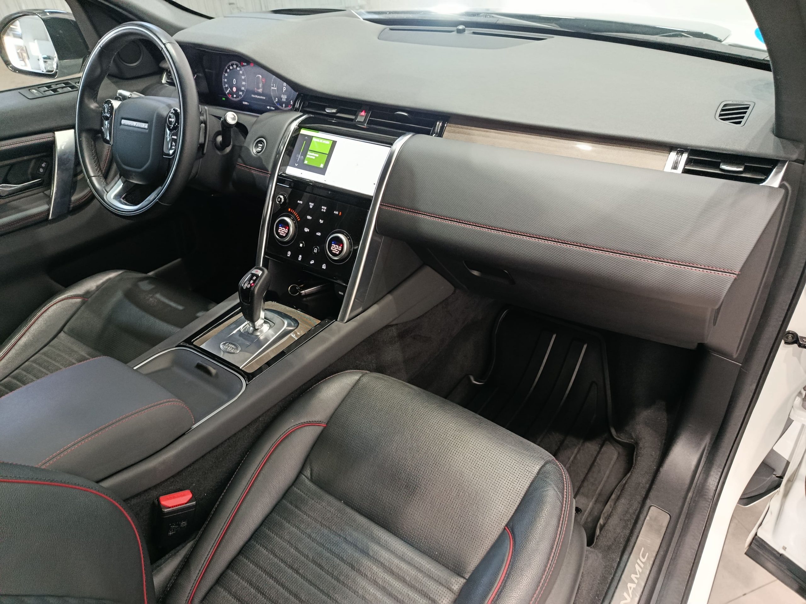 LAND ROVER DISCOVERY SPORT R-DYNAMIC S 2.0TD4 180CV MHEV AWD 7PAX AT9 - Imagen 17