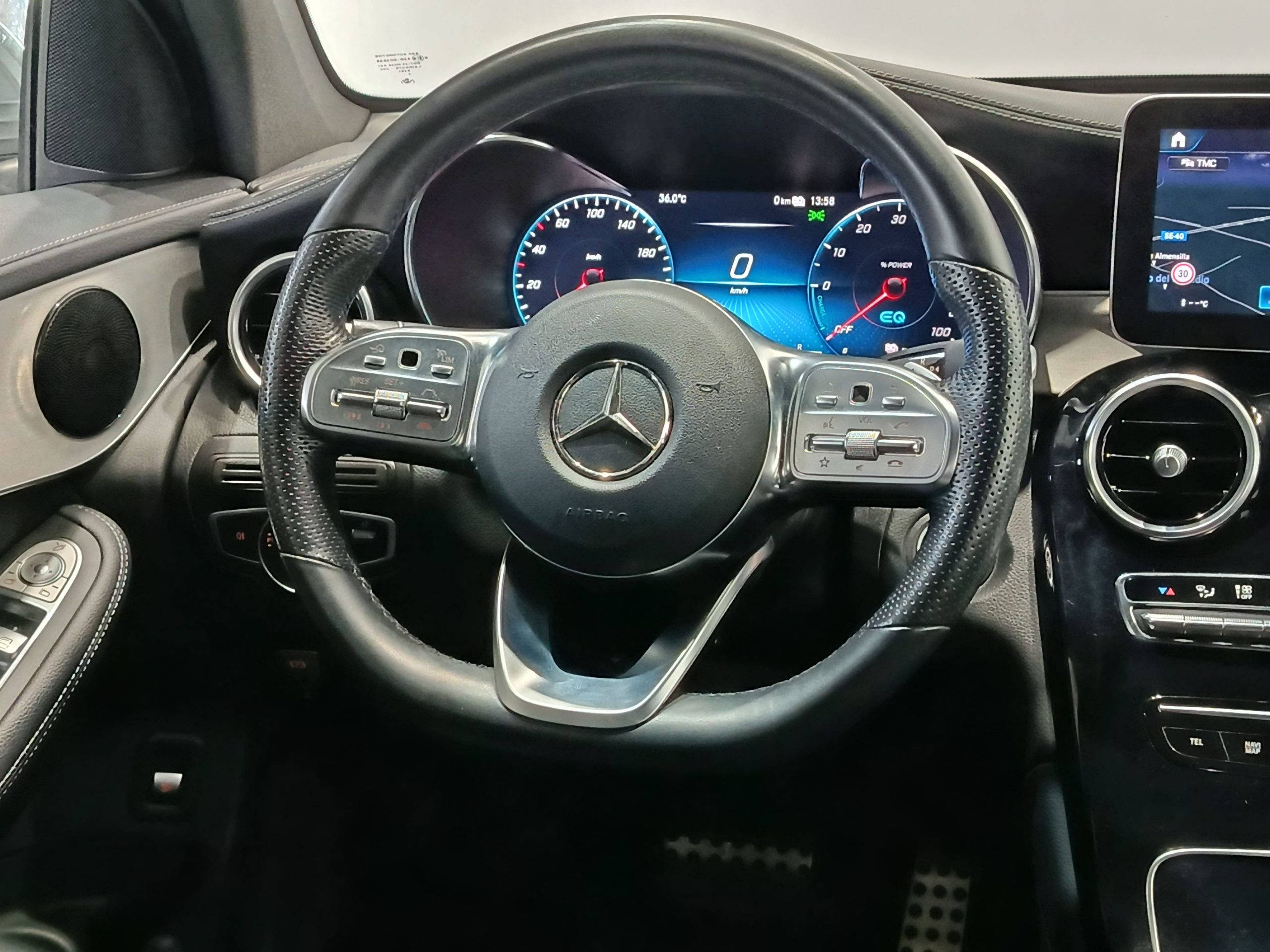 MERCEDES GLC 300DE AMG-LINE 4-MATIC 306CV 9G-DCT - Imagen 17