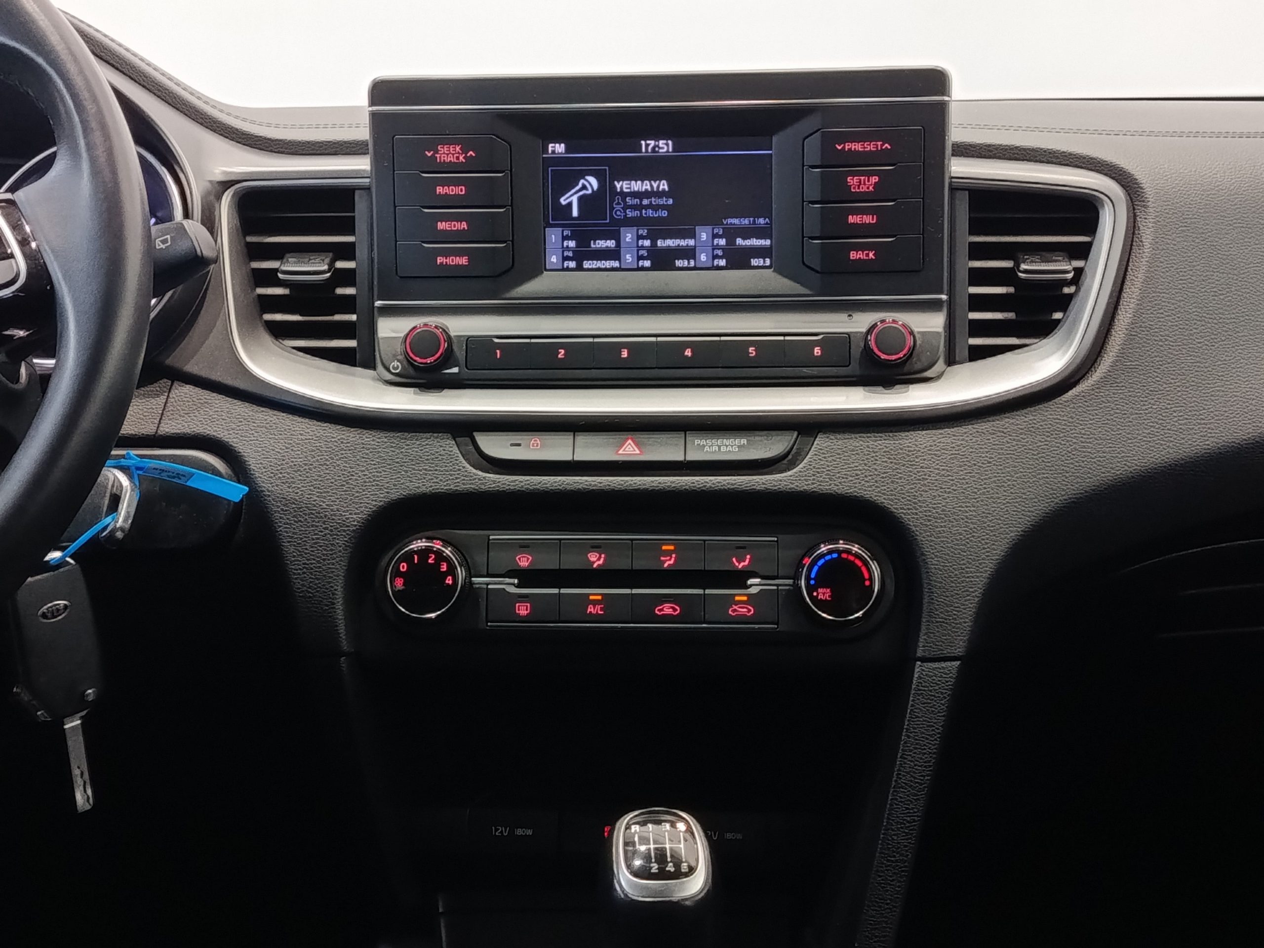 KIA CEED 1.0T-GDI 100CV CONCPT ECO-DYNAMICS S&S MT6 - Imagen 17