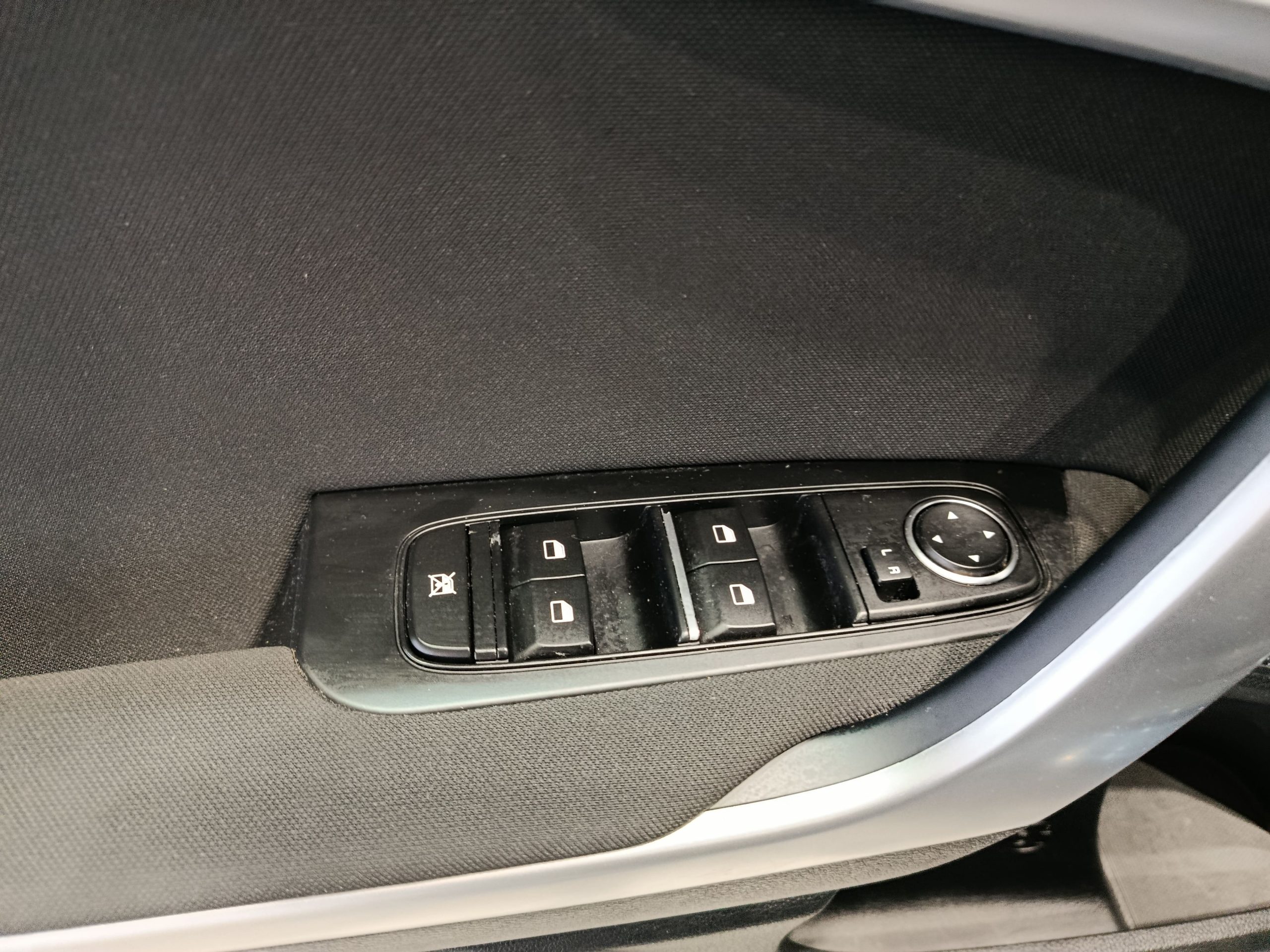 KIA CEED 1.0T-GDI 100CV CONCPT ECO-DYNAMICS S&S MT6 - Imagen 18