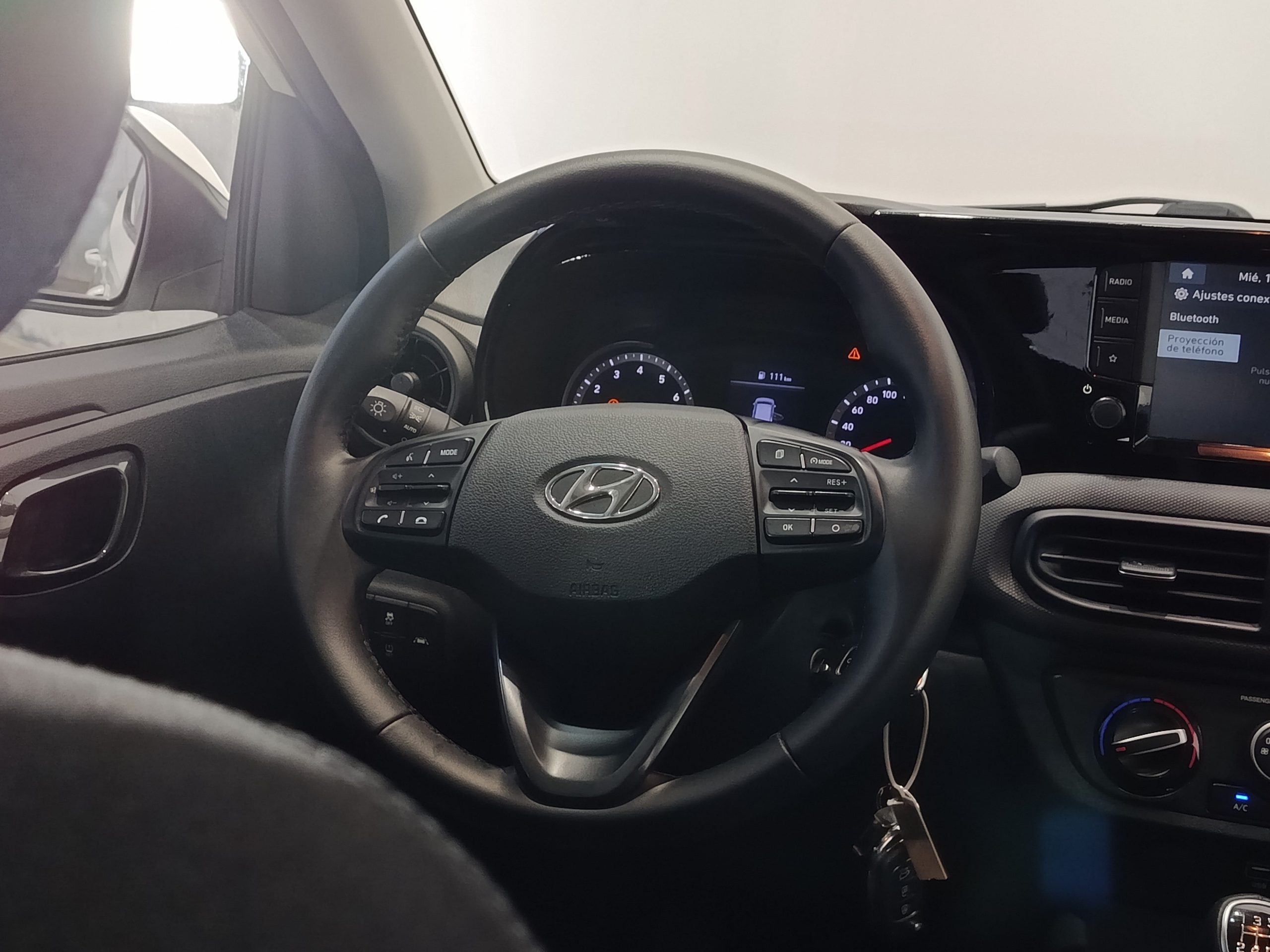 HYUNDAI i10 1.0 KLASS 67cv - Imagen 19