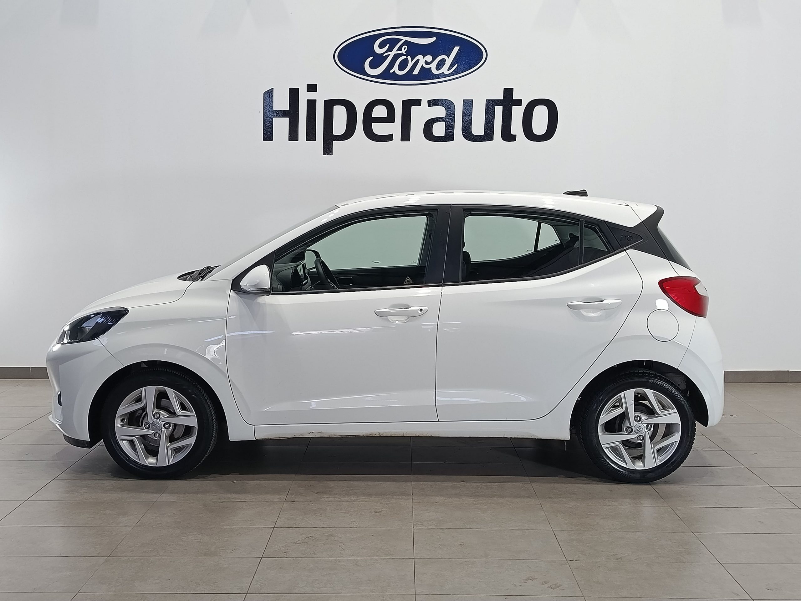 HYUNDAI i10 1.0 KLASS 67cv - Imagen 20