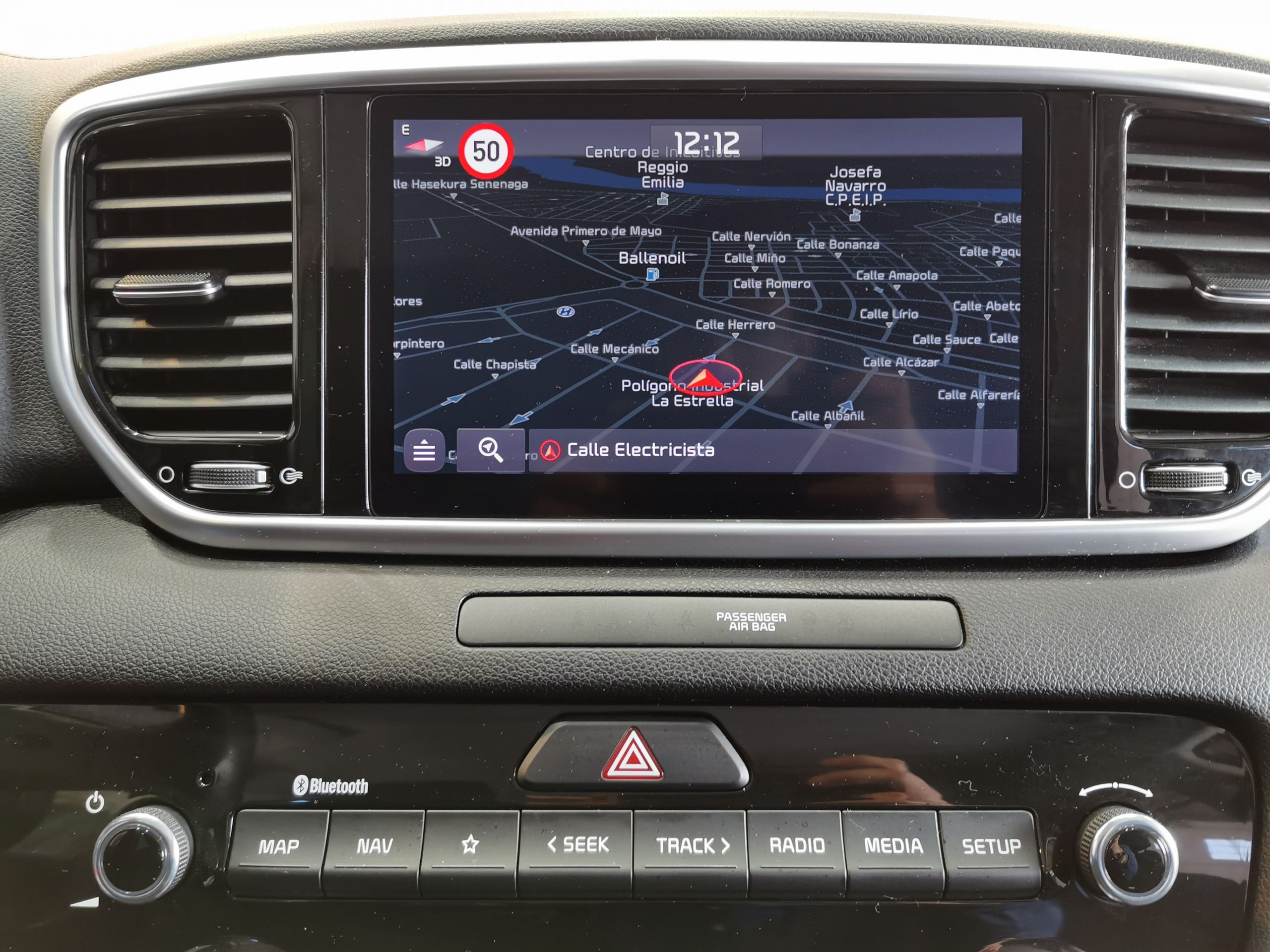 KIA SPORTAGE 1.6MHEV 136CV DRIVE S&S 4X2 MT6 - Imagen 19