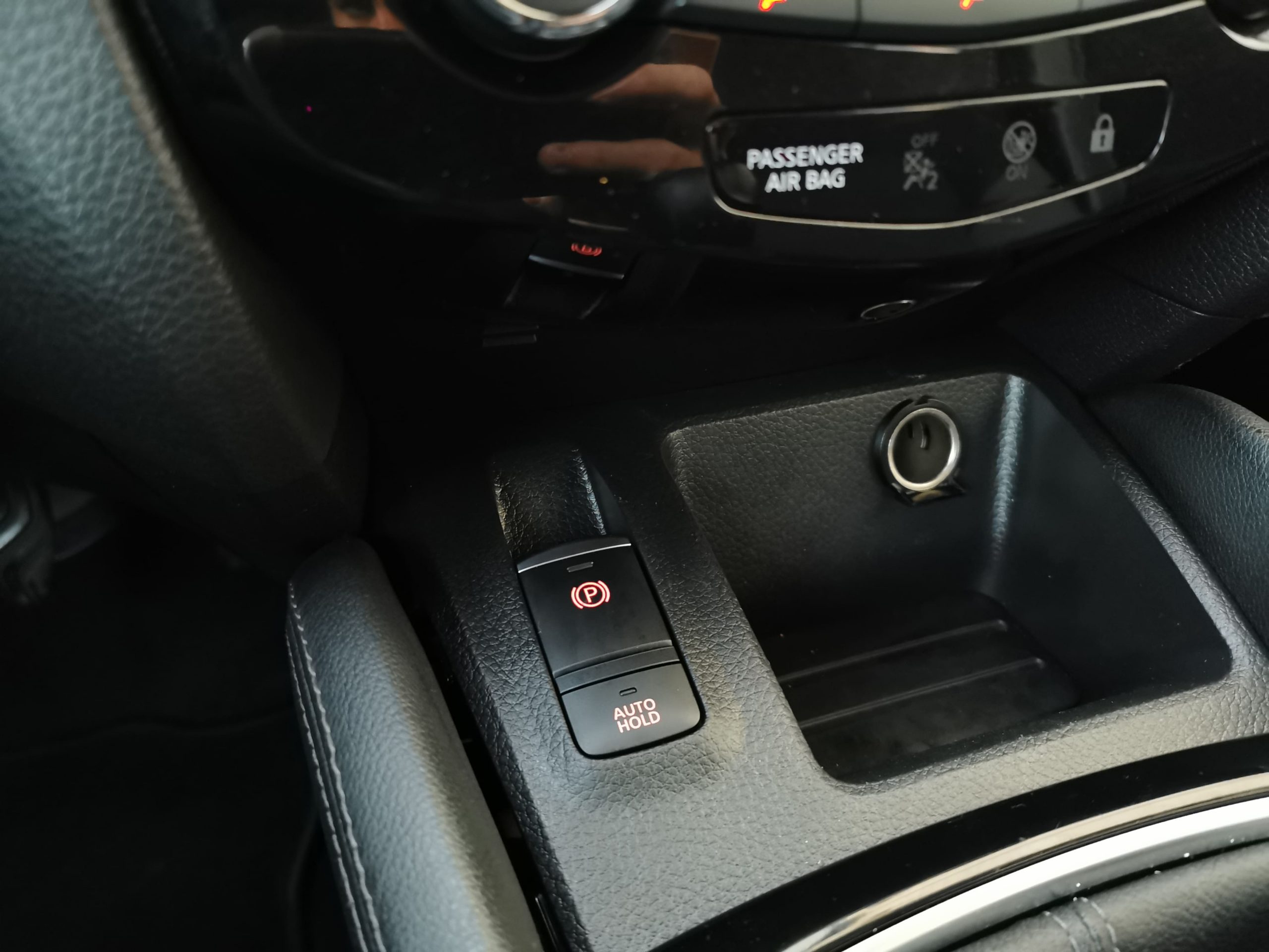 NISSAN QASHQAI 1.7DCI 150CV N-CONNECTA - Imagen 18