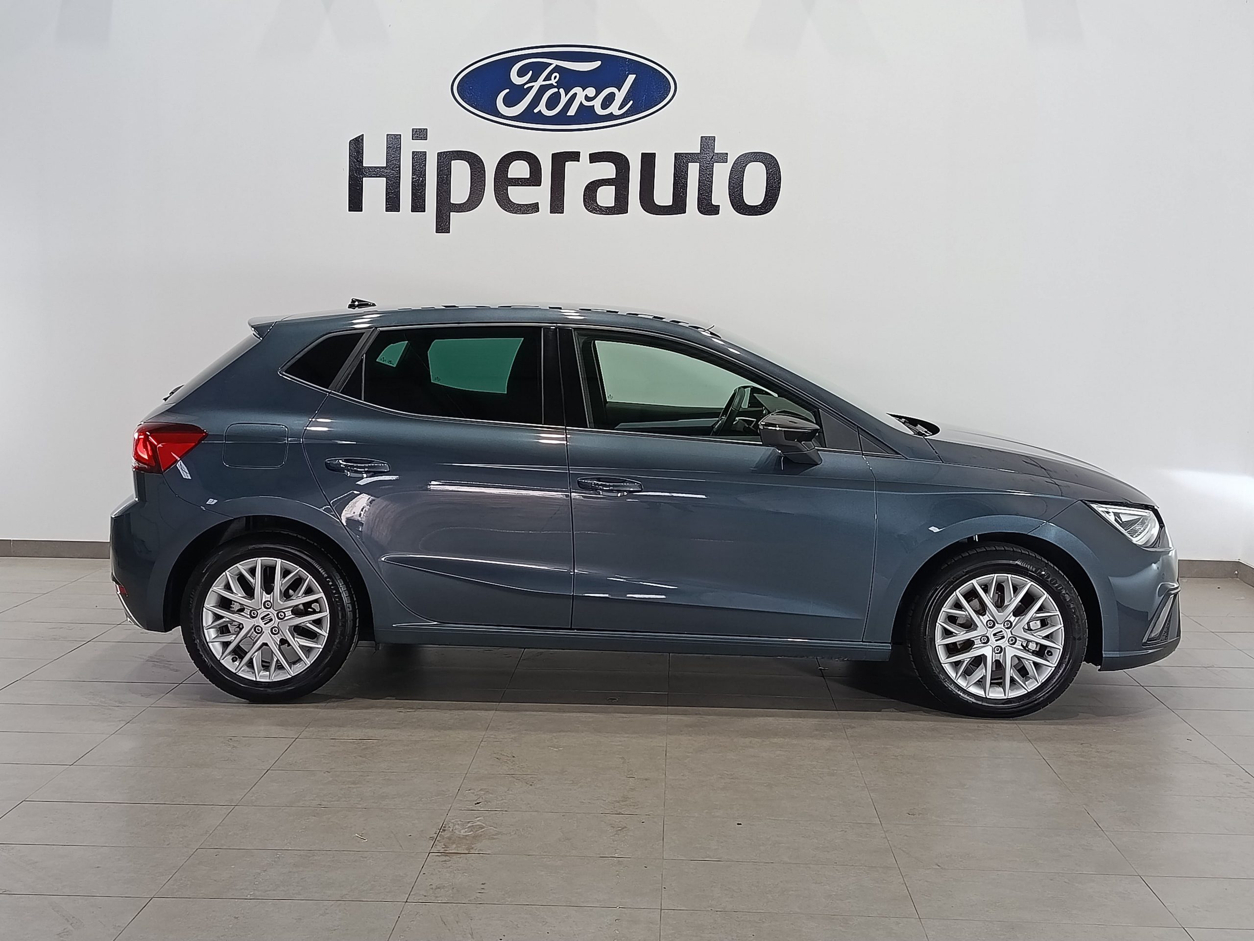 SEAT IBIZA FR SALTA! 1.0TSI 115CV S&S MT6 - Imagen 24