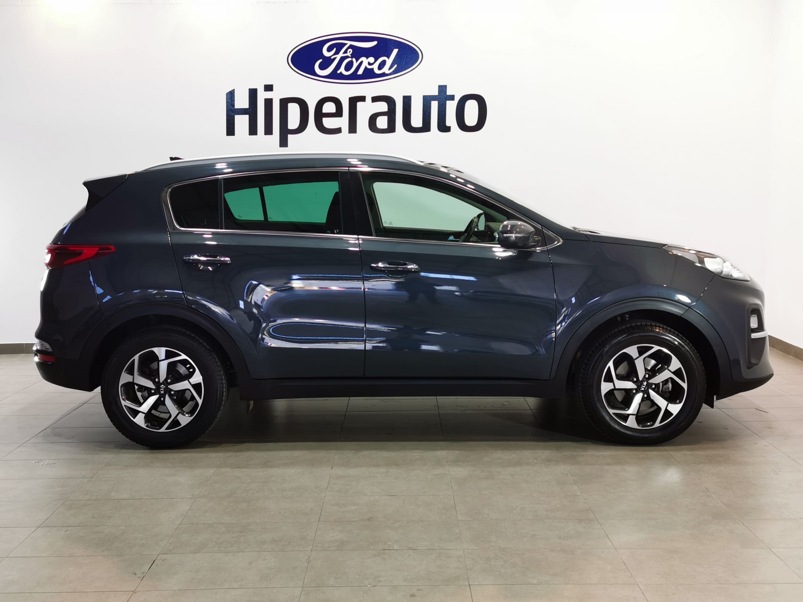 KIA SPORTAGE 1.6MHEV 136CV DRIVE S&S 4X2 MT6 - Imagen 26