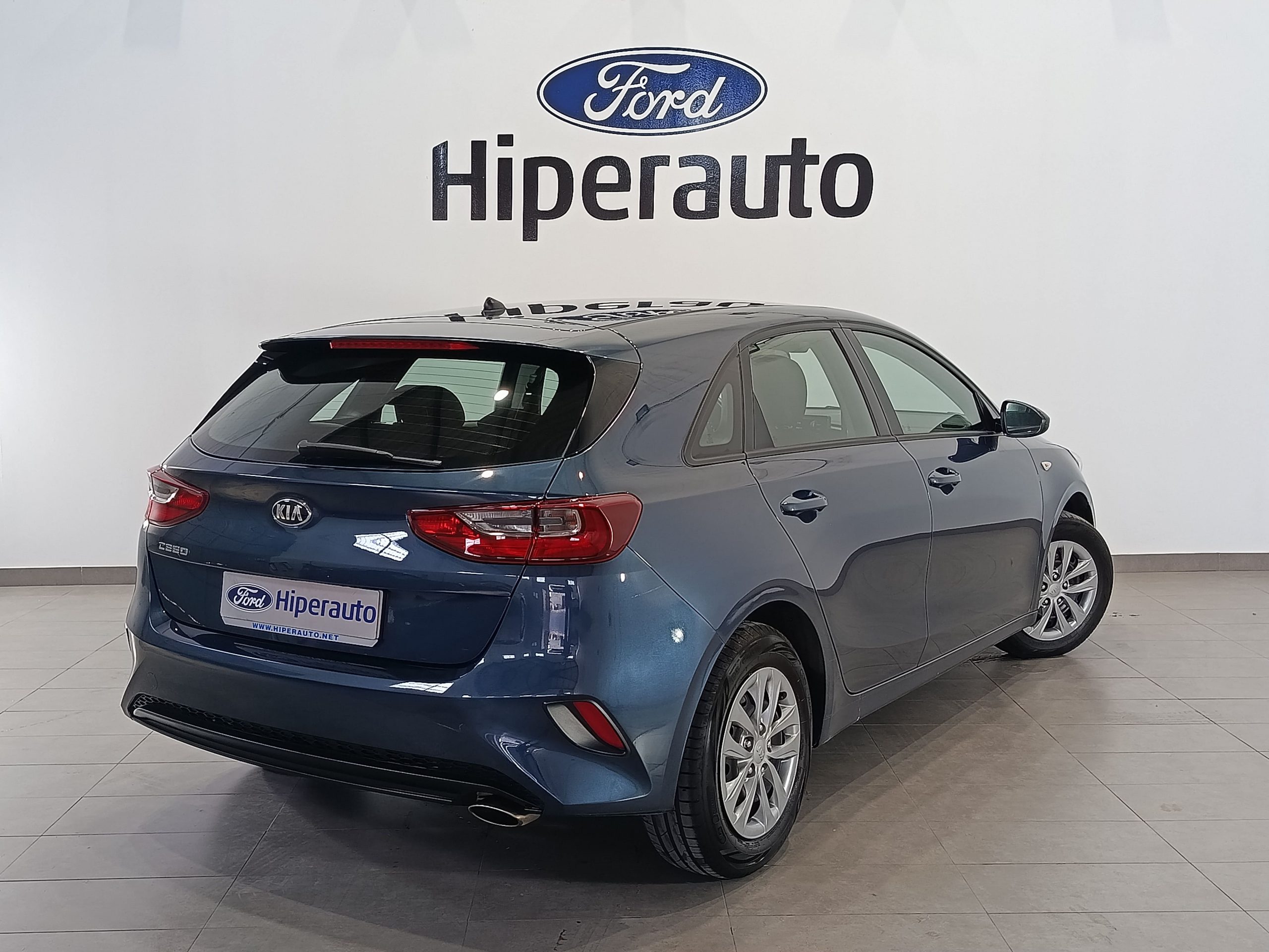 KIA CEED 1.0T-GDI 100CV CONCPT ECO-DYNAMICS S&S MT6 - Imagen 5