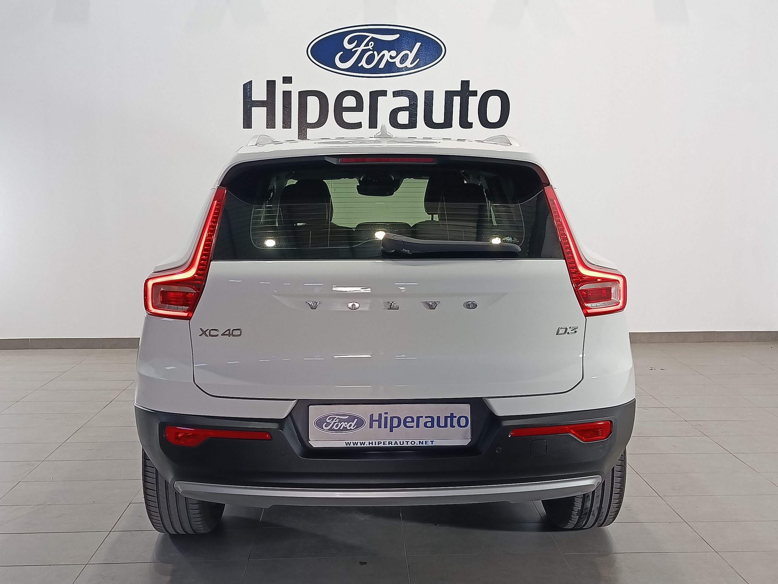VOLVO XC40 2.0 D3 150CV MOMENTUM AUTO - Imagen 5