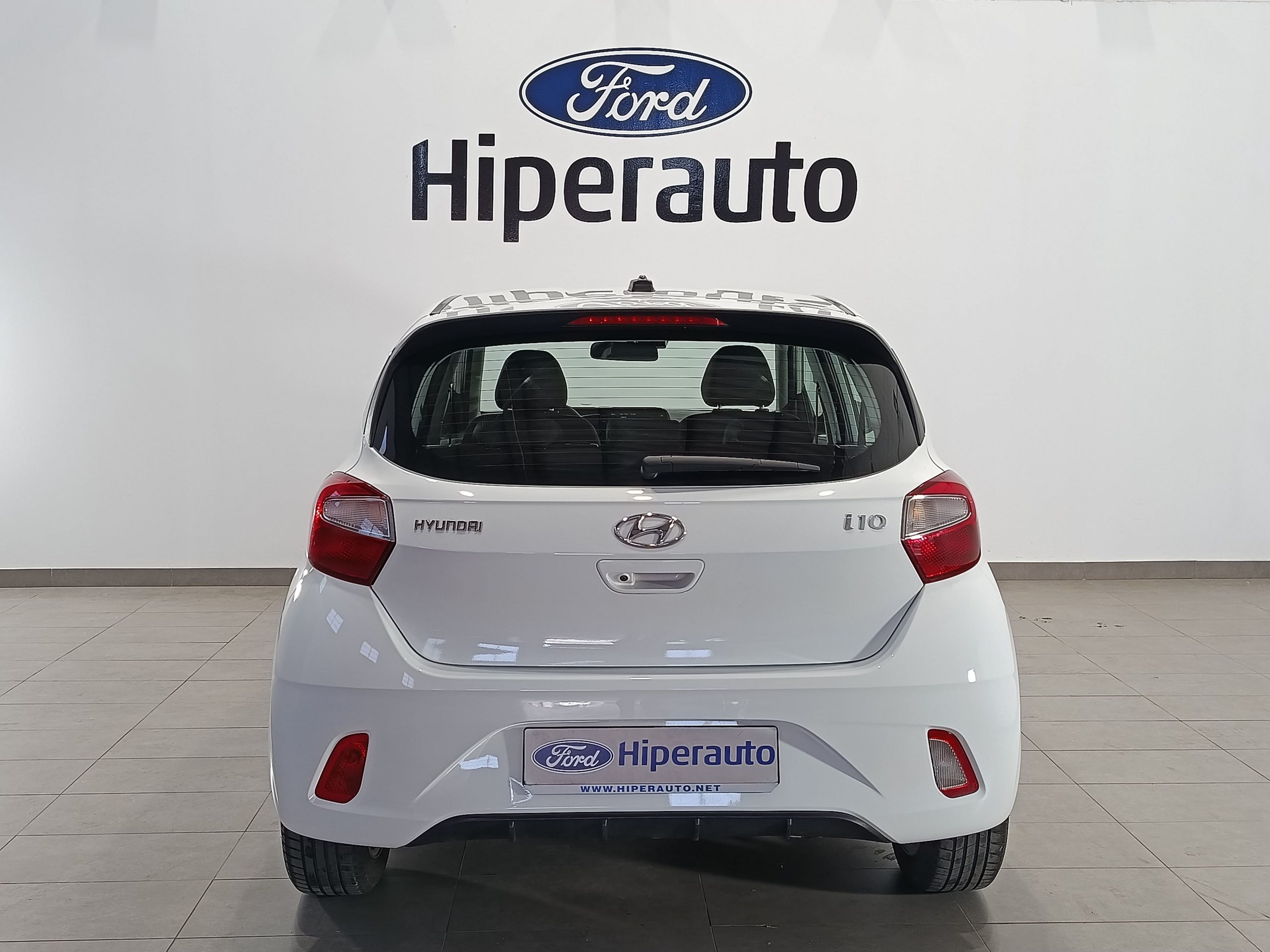 HYUNDAI i10 1.0 KLASS 67cv - Imagen 6