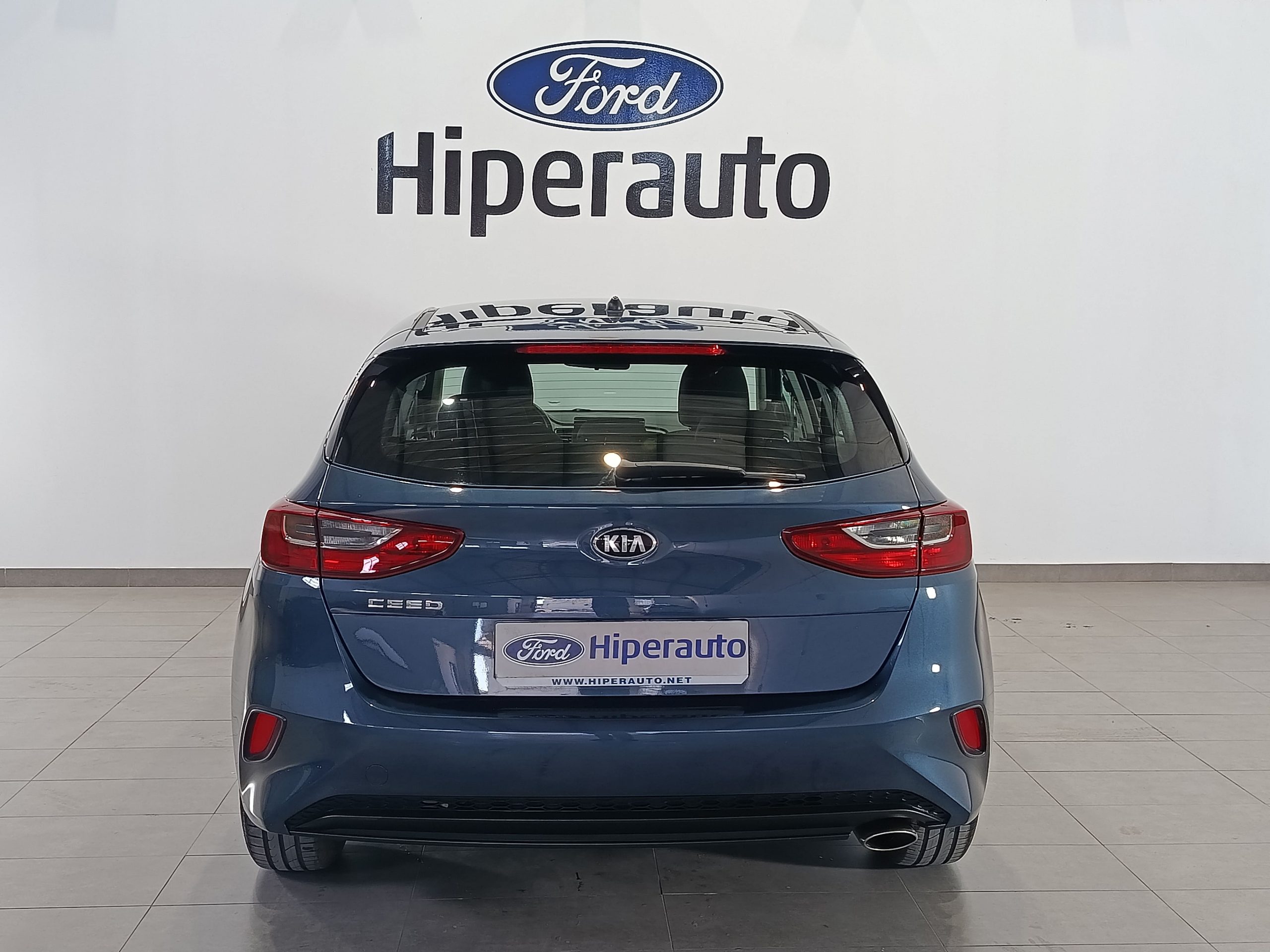 KIA CEED 1.0T-GDI 100CV CONCPT ECO-DYNAMICS S&S MT6 - Imagen 6