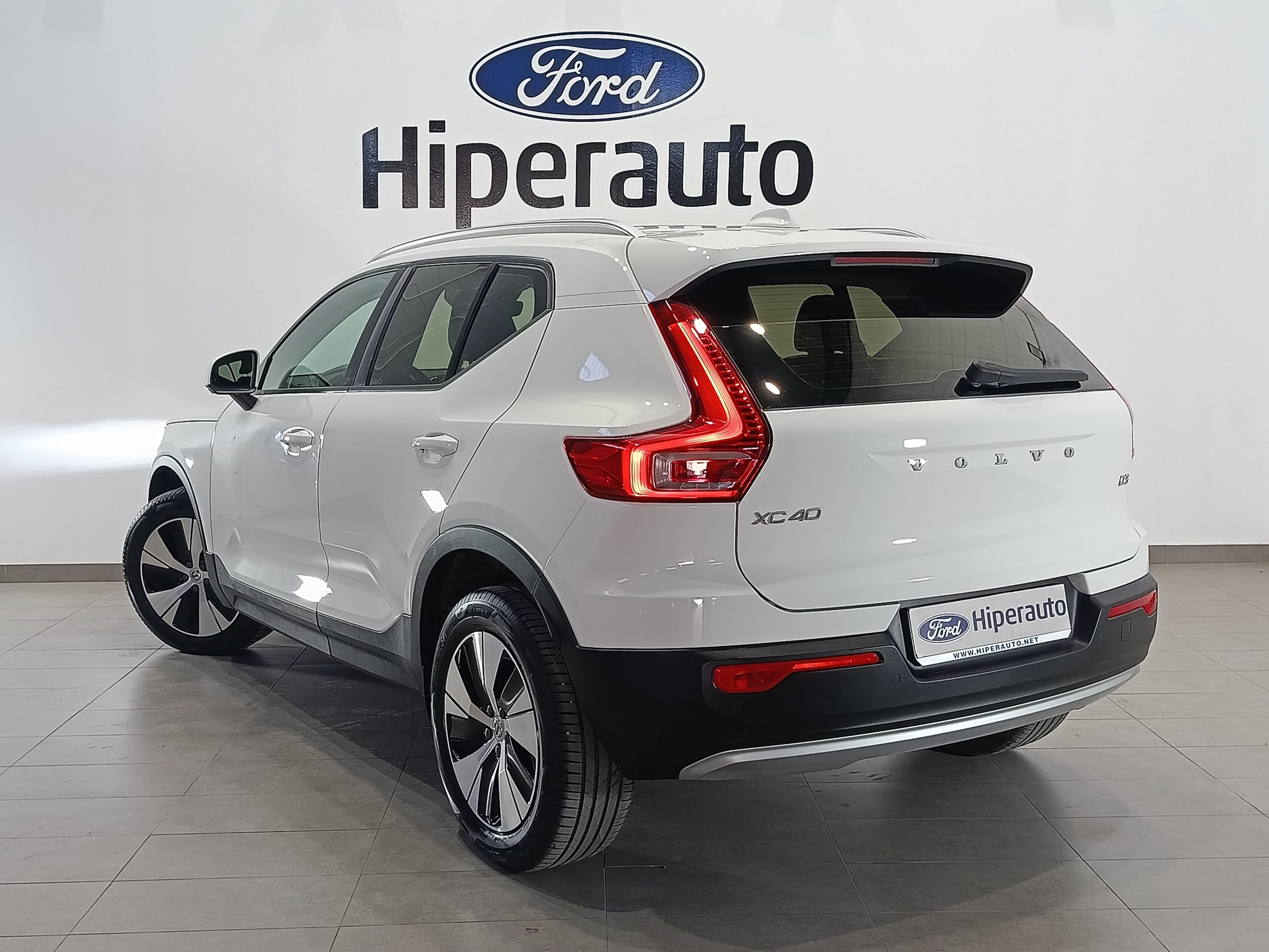 VOLVO XC40 2.0 D3 150CV MOMENTUM AUTO - Imagen 6