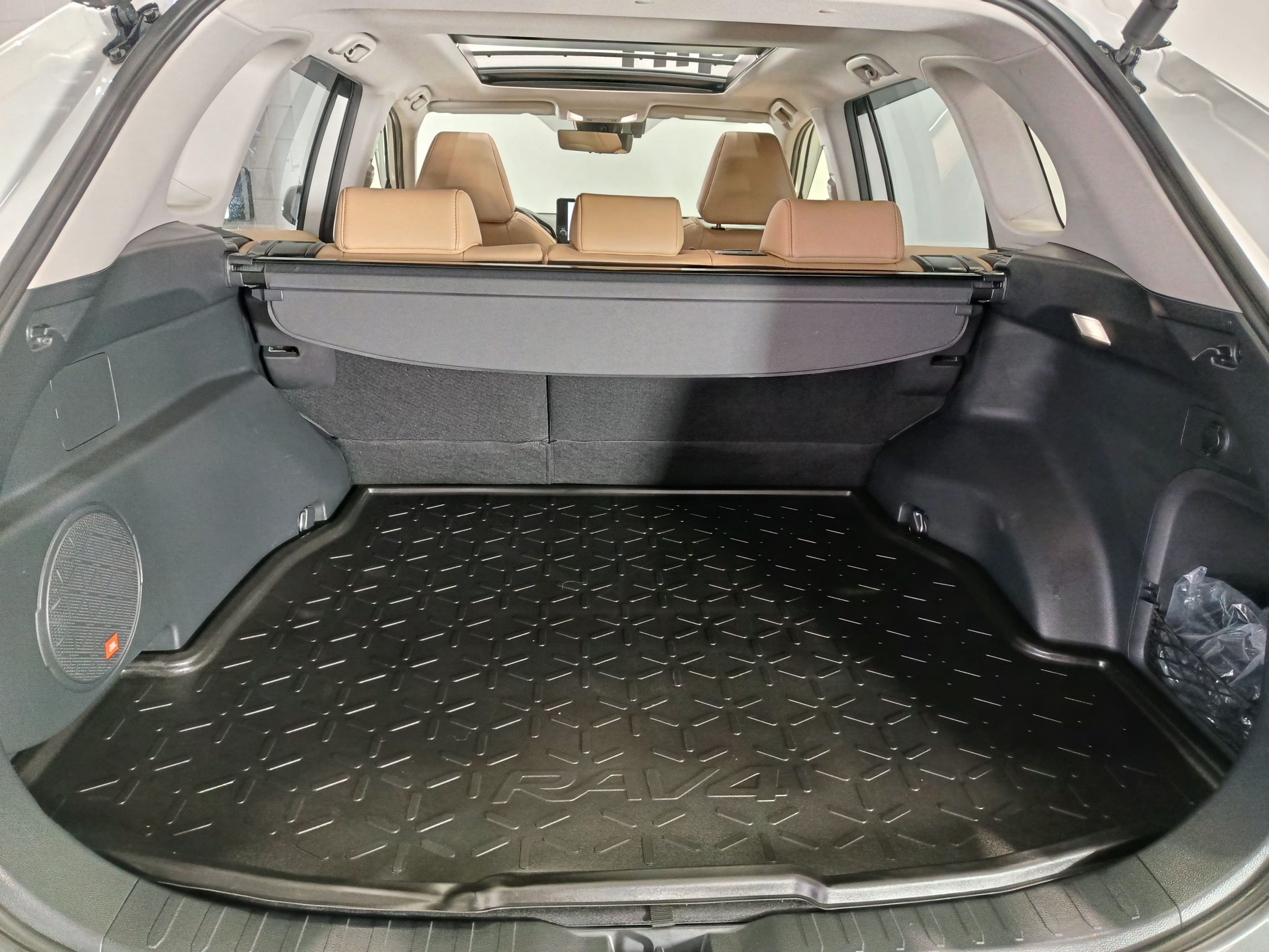 TOYOTA RAV4 220H eCVT 4x2 LUXURY 222cv - Imagen 13