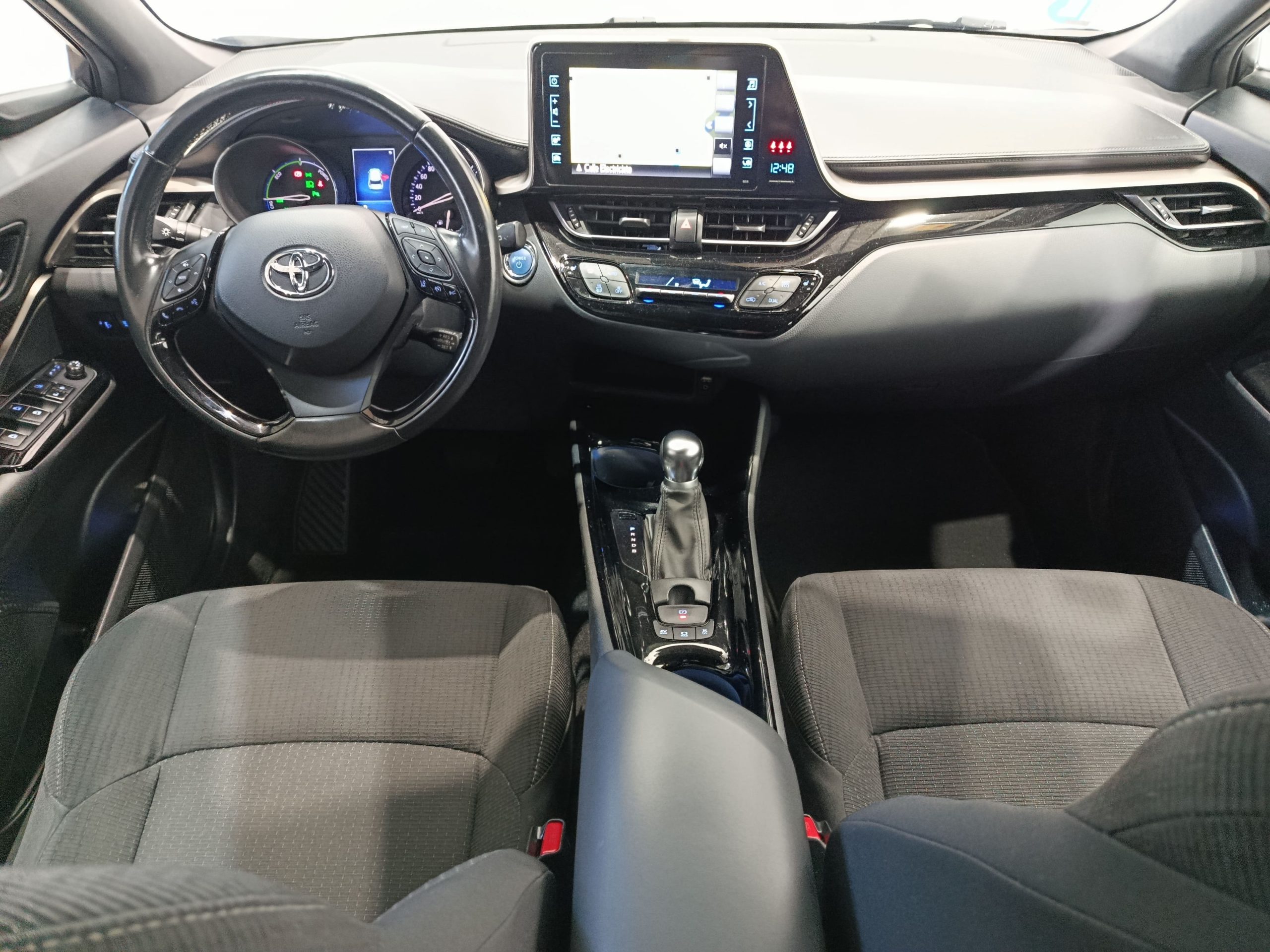 TOYOTA CH-R 1.8HYBRID 125CV ADVANCE - Imagen 15