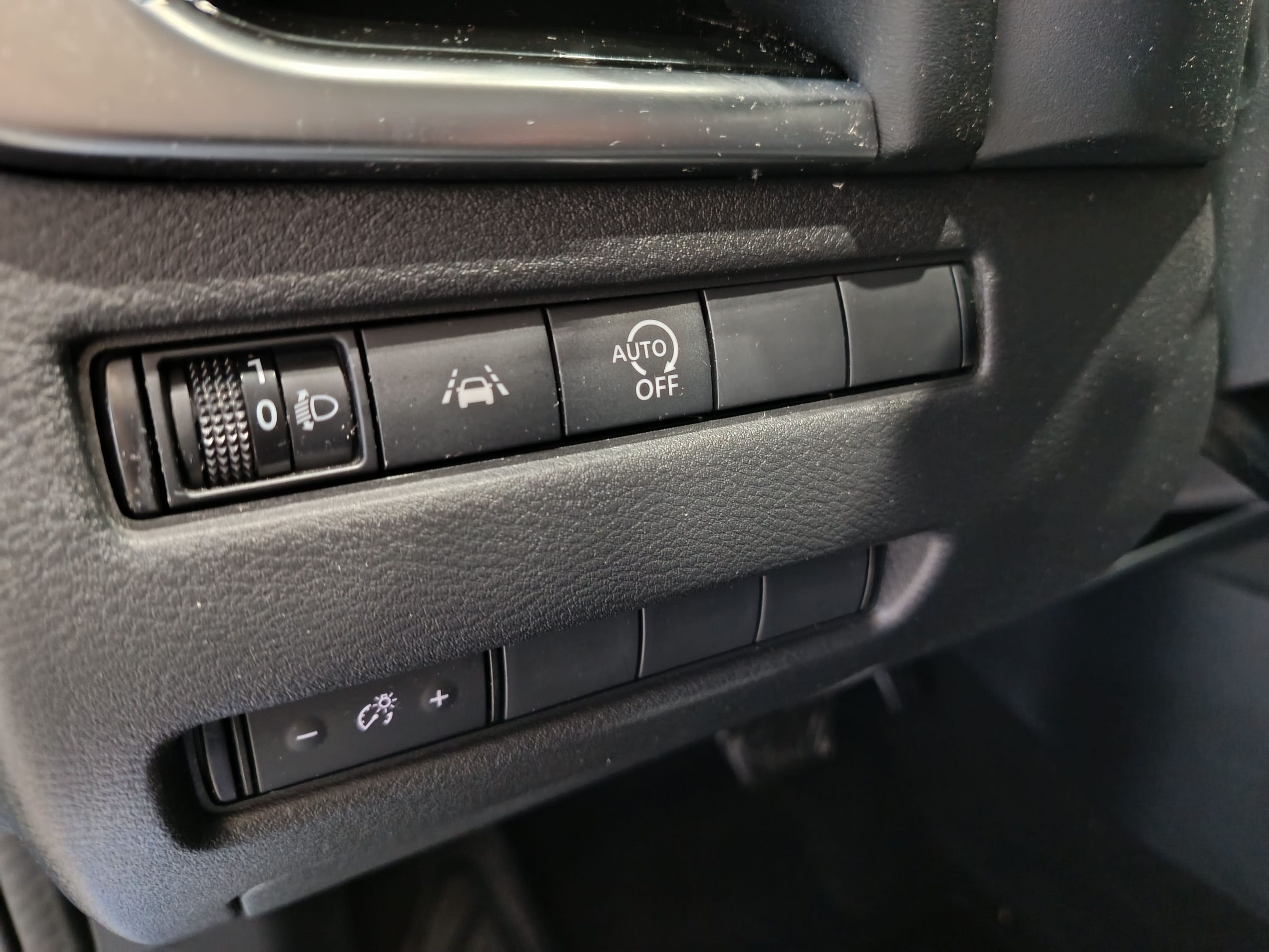 NISSAN QASHQAI 1.3DIG-T 158CV N-CONNECTA XTRONIC - Imagen 18