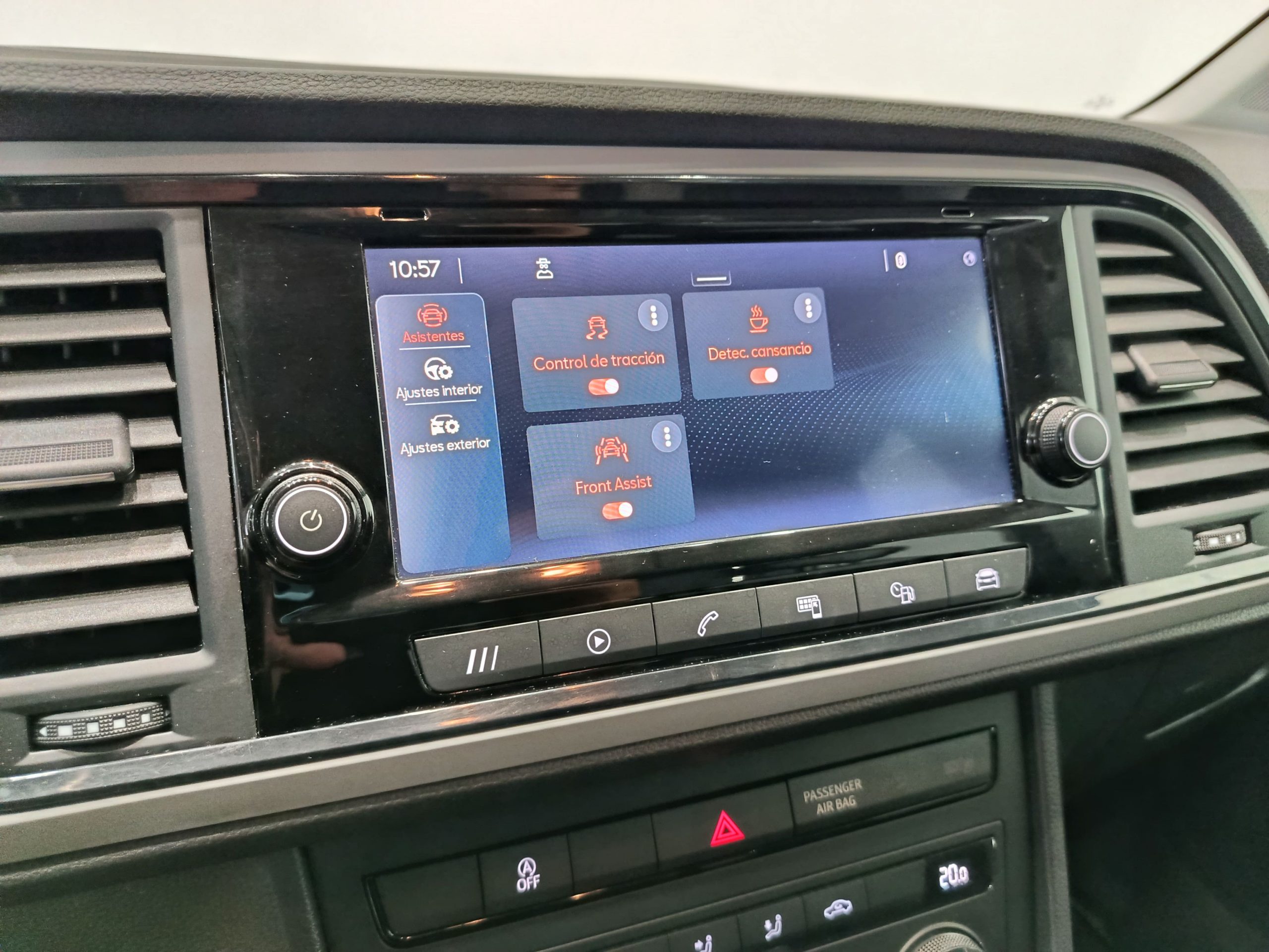 SEAT ATECA 2.0TDI REFERENCE 115CV S&S 4X2 - Imagen 17
