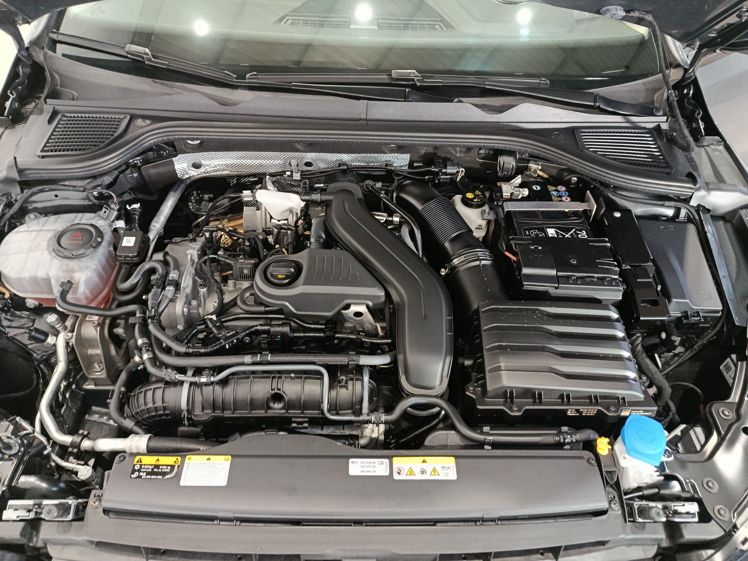 VOLKSWAGEN GOLF VIII 1.5TSI MAS 115CV - Imagen 21