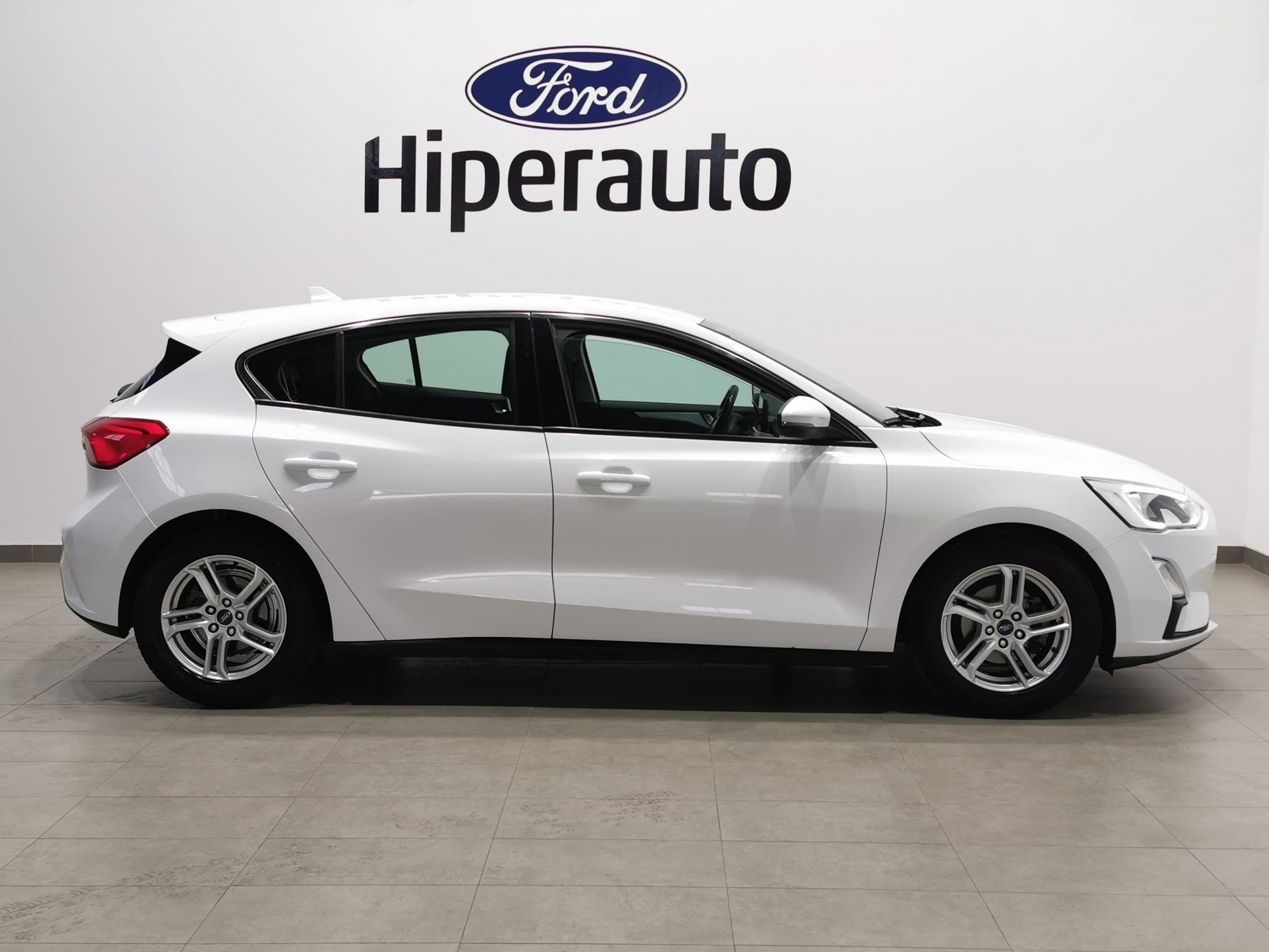 FORD FOCUS TREND+ 1.5ECOBLUE 120CV S&S MT6 - Imagen 19