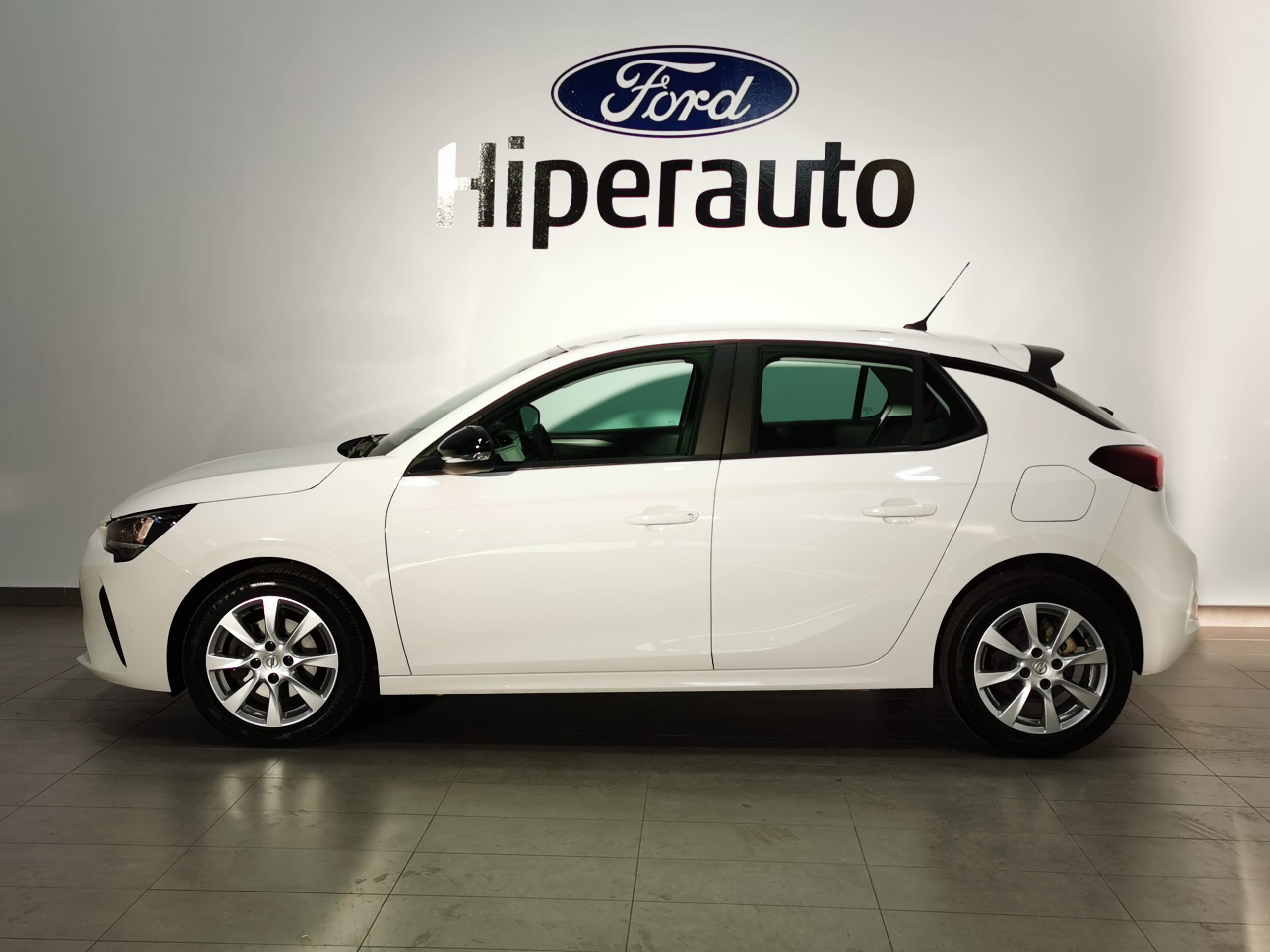OPEL CORSA 1.2T EDITION 100CV - Imagen 23
