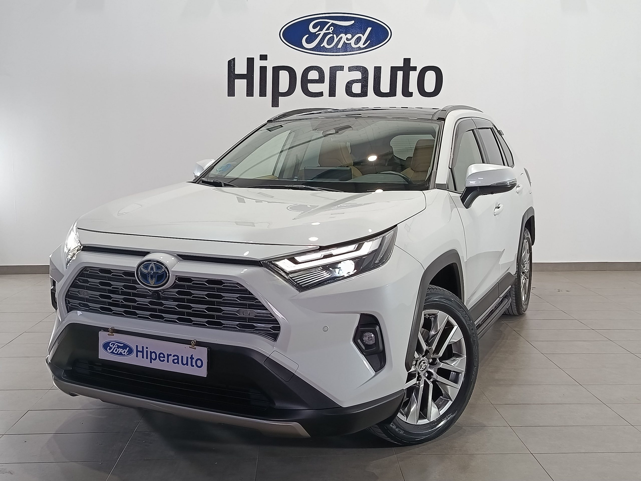 TOYOTA RAV4 220H eCVT 4x2 LUXURY 222cv - Imagen 4