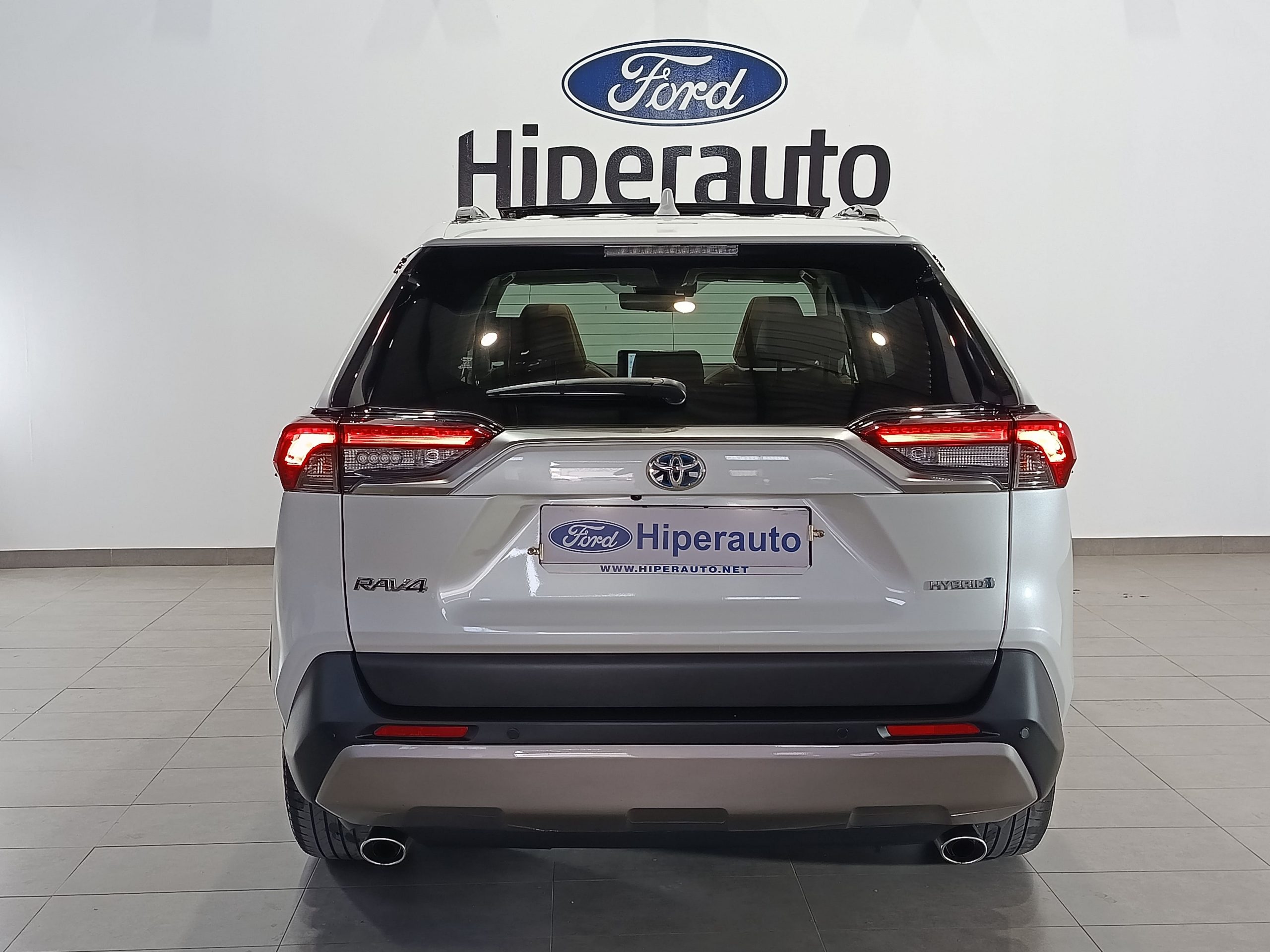 TOYOTA RAV4 220H eCVT 4x2 LUXURY 222cv - Imagen 6