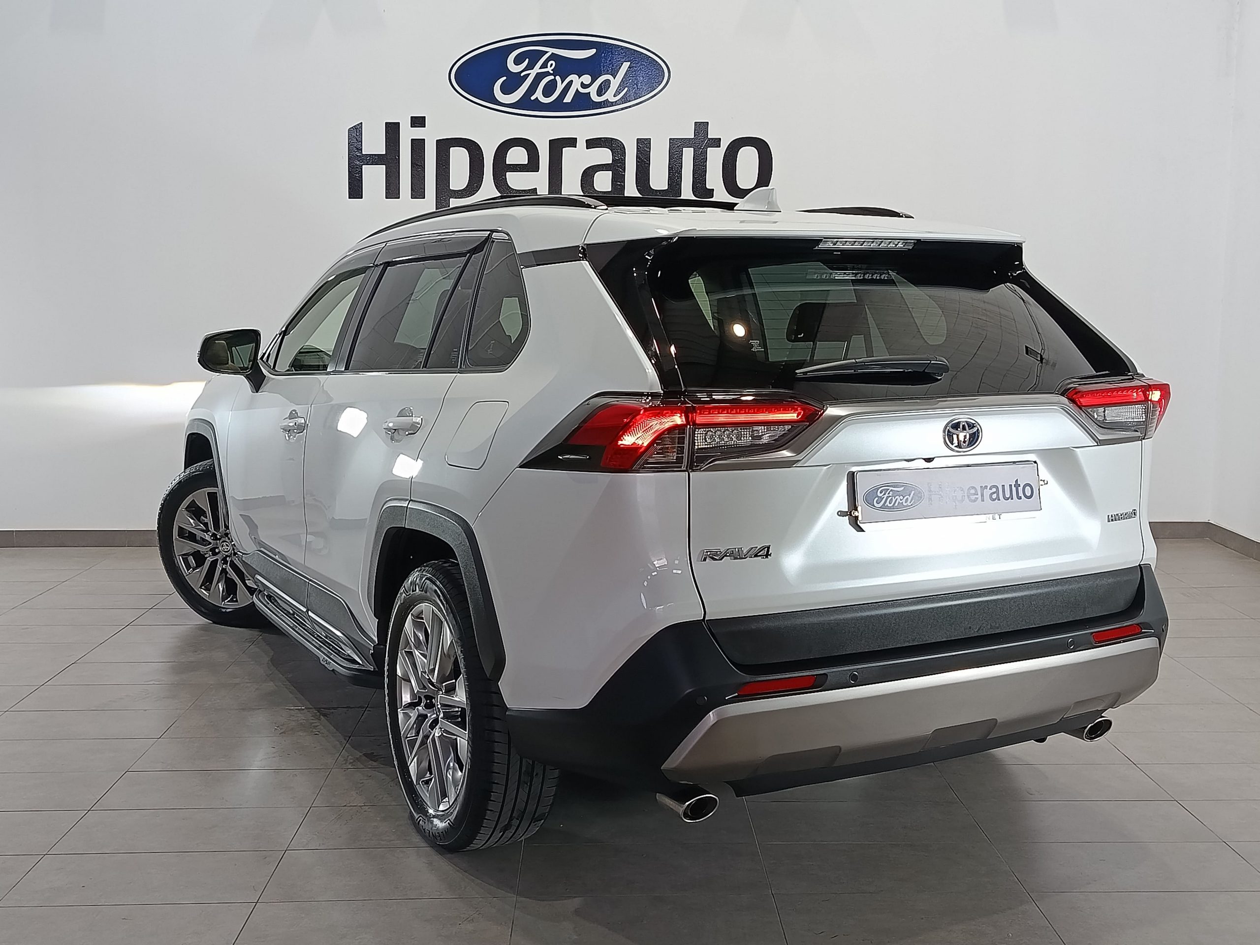 TOYOTA RAV4 220H eCVT 4x2 LUXURY 222cv - Imagen 7