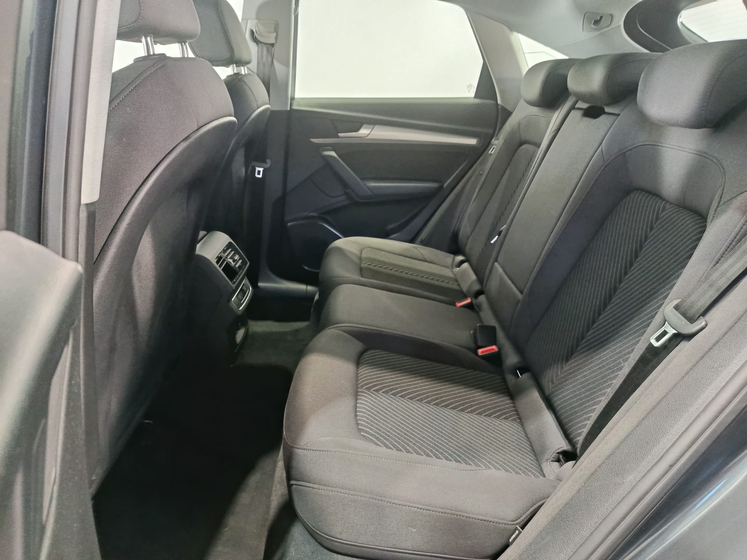 AUDI Q5 SPORTBACK ADVANCED 35TDI S-TRONIC 165CV - Imagen 8