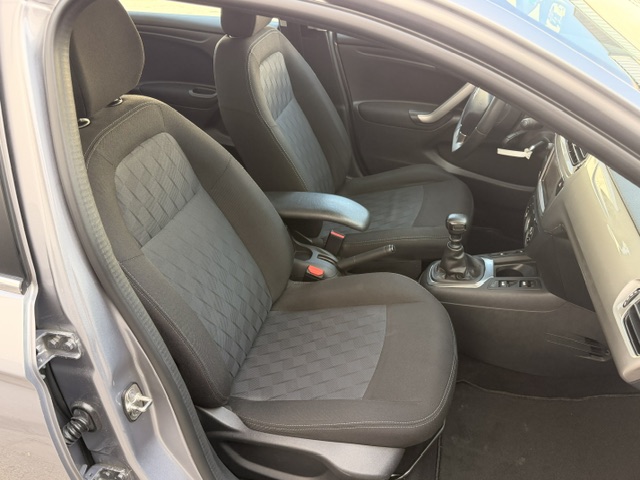 CITROEN C ELYSEE 1.5BHDI 100cv - Imagen 8