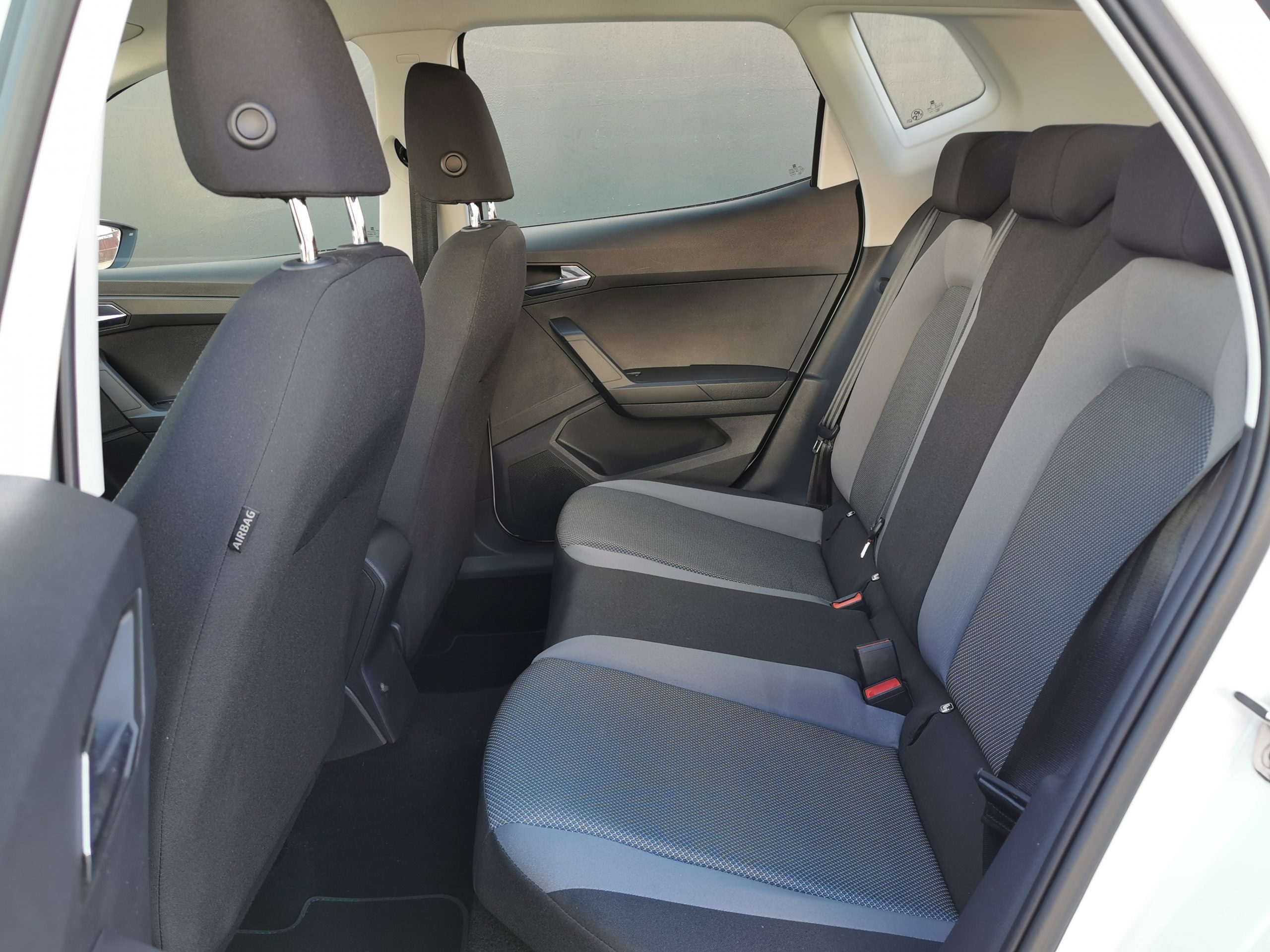 SEAT ARONA 1.0TSI 110CV STYLE GO2 S&S - Imagen 10