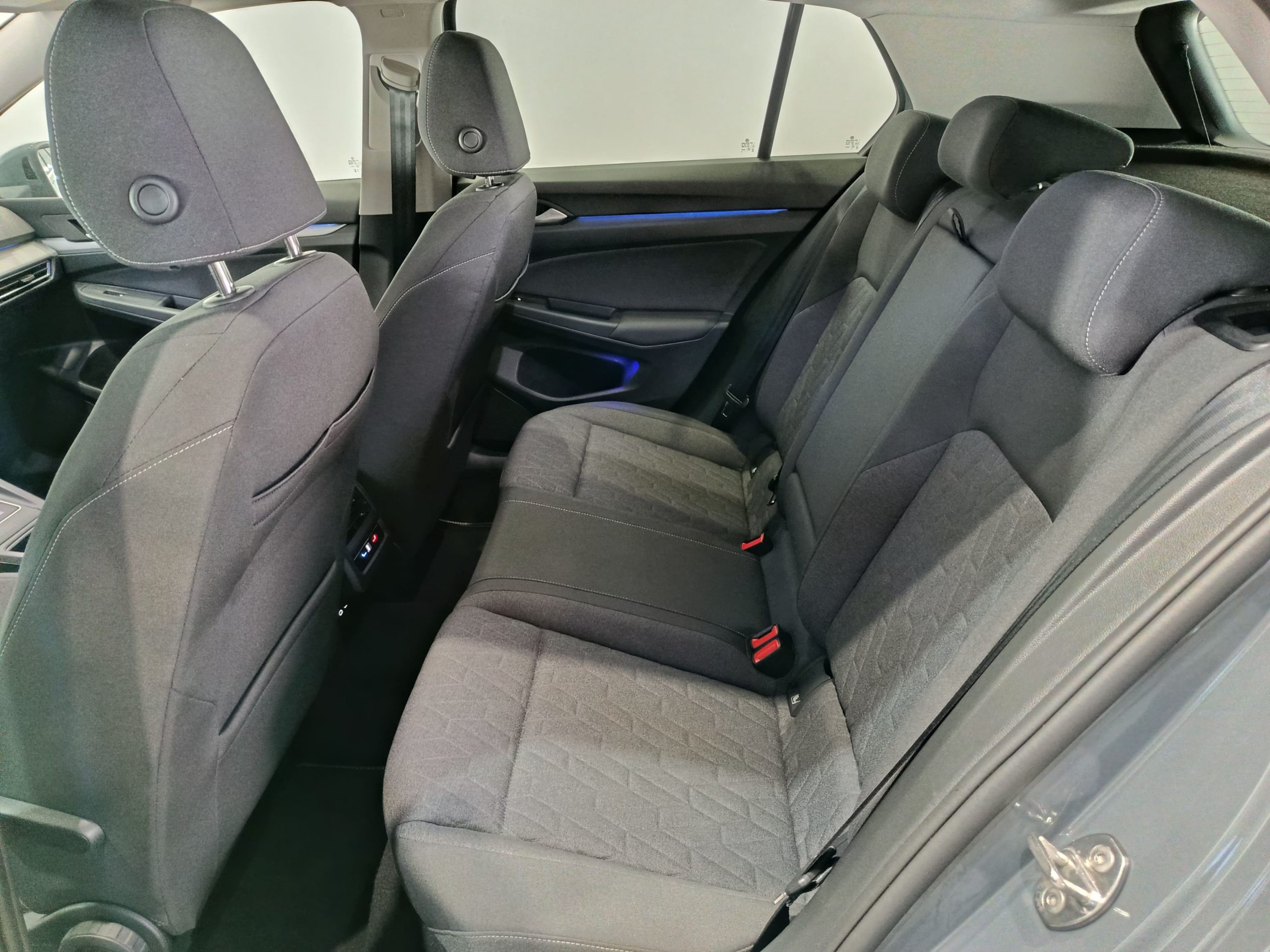 VOLKSWAGEN GOLF VIII 1.5TSI MAS 115CV - Imagen 10