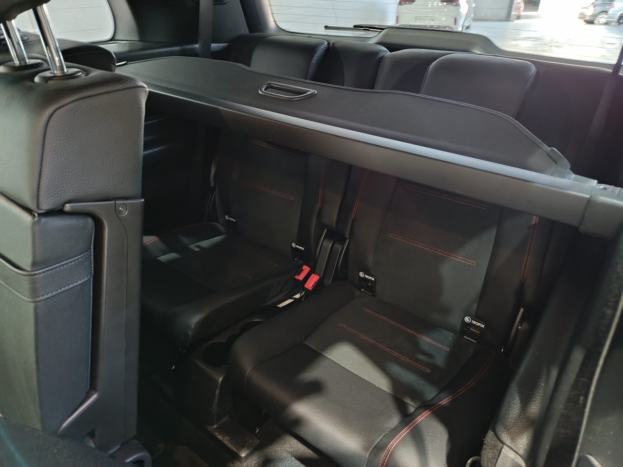 MERCEDES GLB 200D AMG-LINE 150CV 8G-DCT 7-PLAZAS - Imagen 11