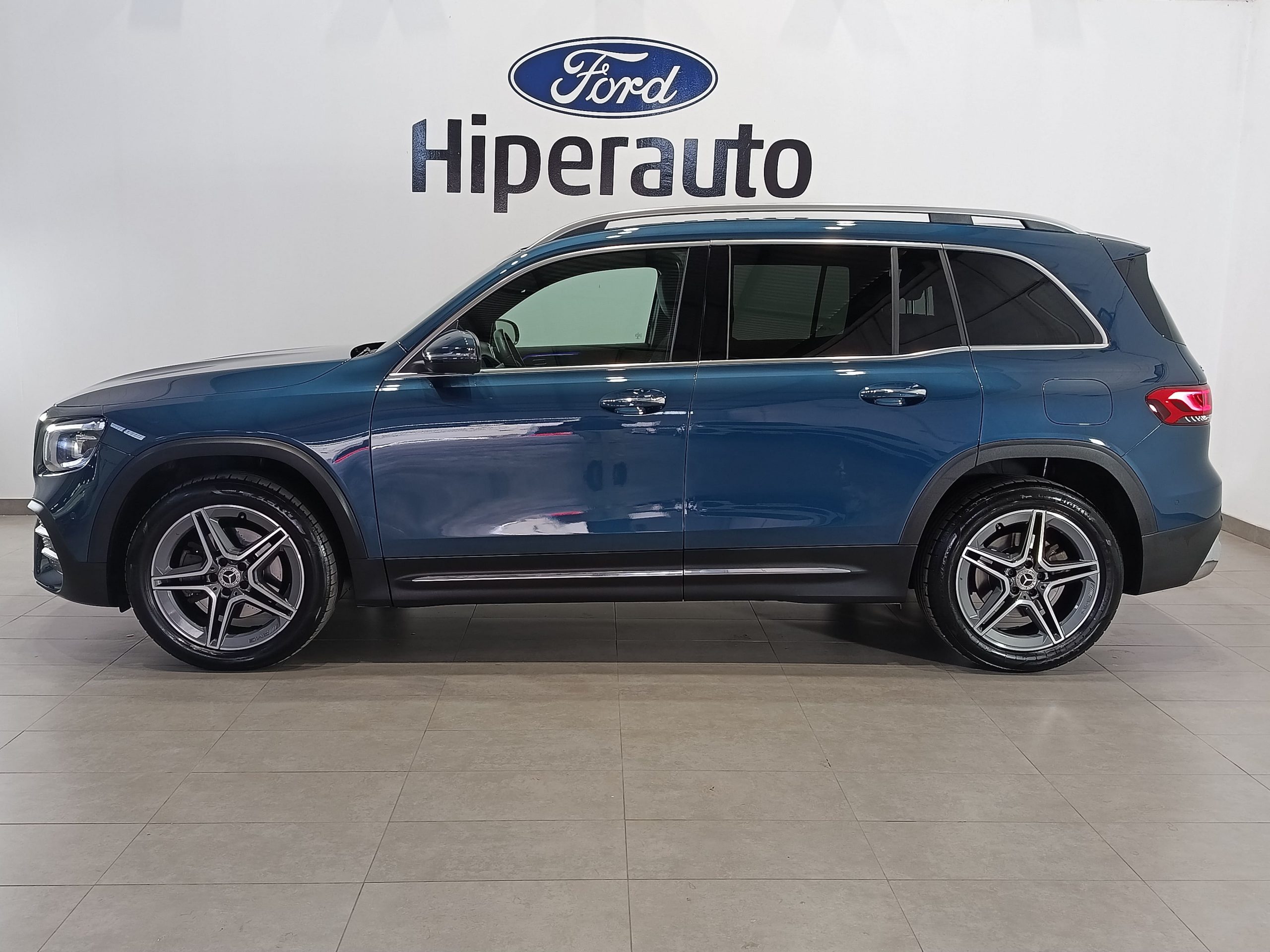 MERCEDES GLB 200D AMG-LINE 150CV 8G-DCT 7-PLAZAS - Imagen 22
