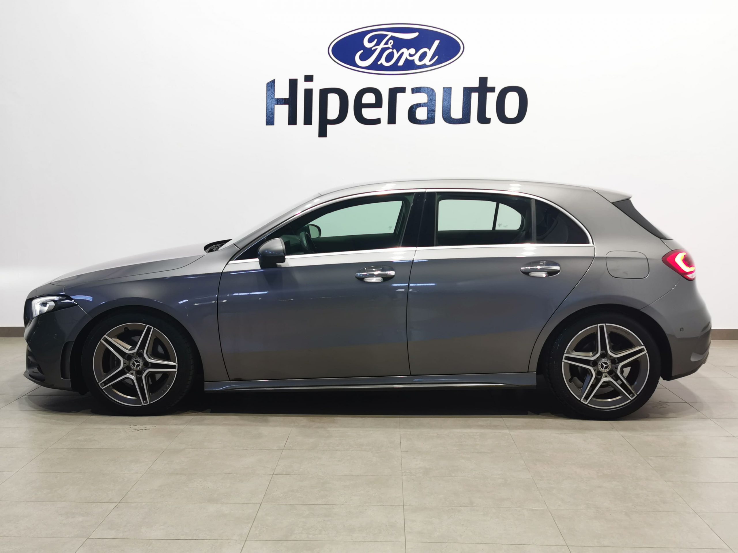 MERCEDES A180d AMG LINE DCT 116cv - Imagen 23