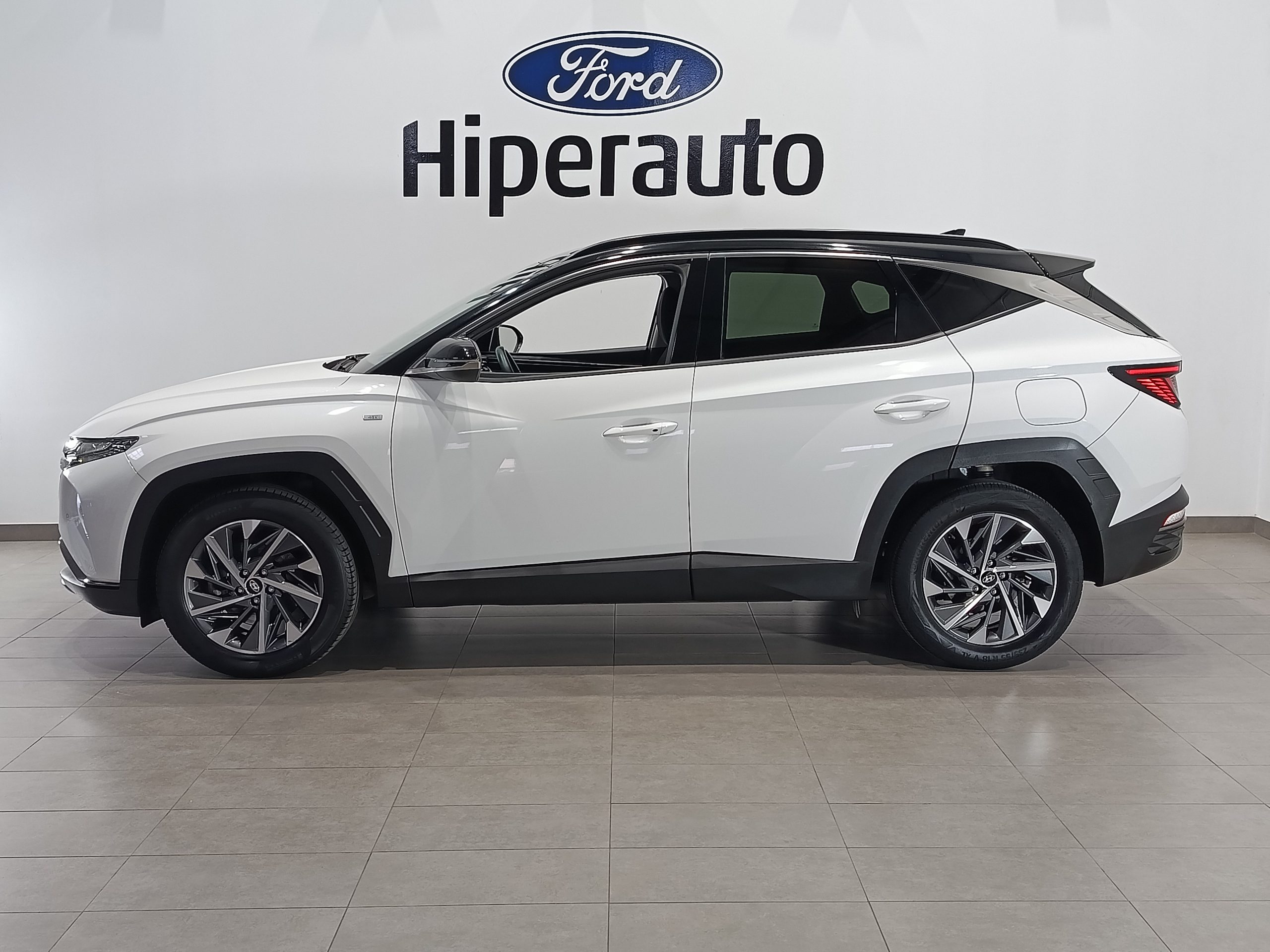 HYUNDAI TUCSON 1.6 CRDI 136CV mHEV TECNO - Imagen 23