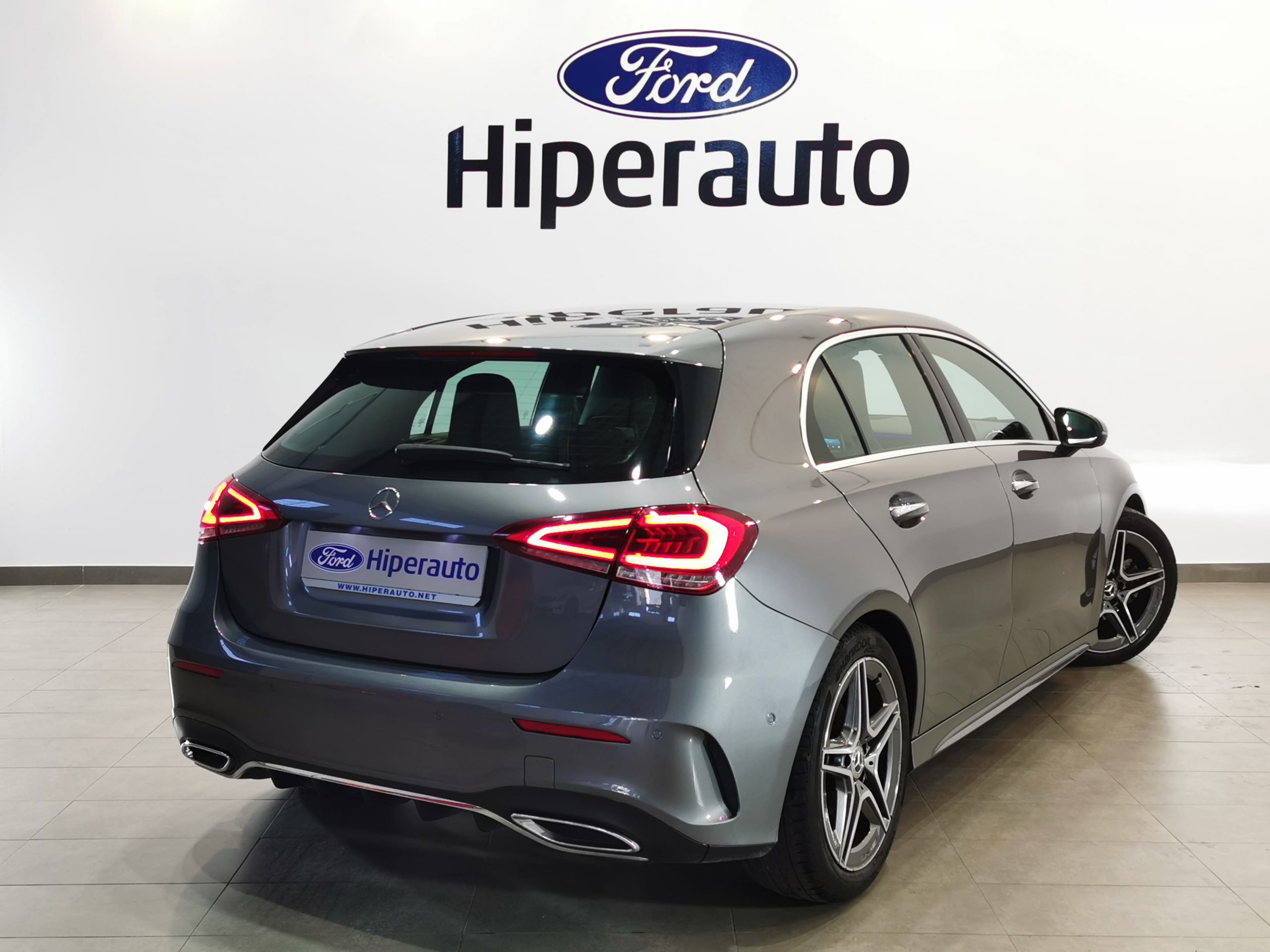MERCEDES A180d AMG LINE DCT 116cv - Imagen 5